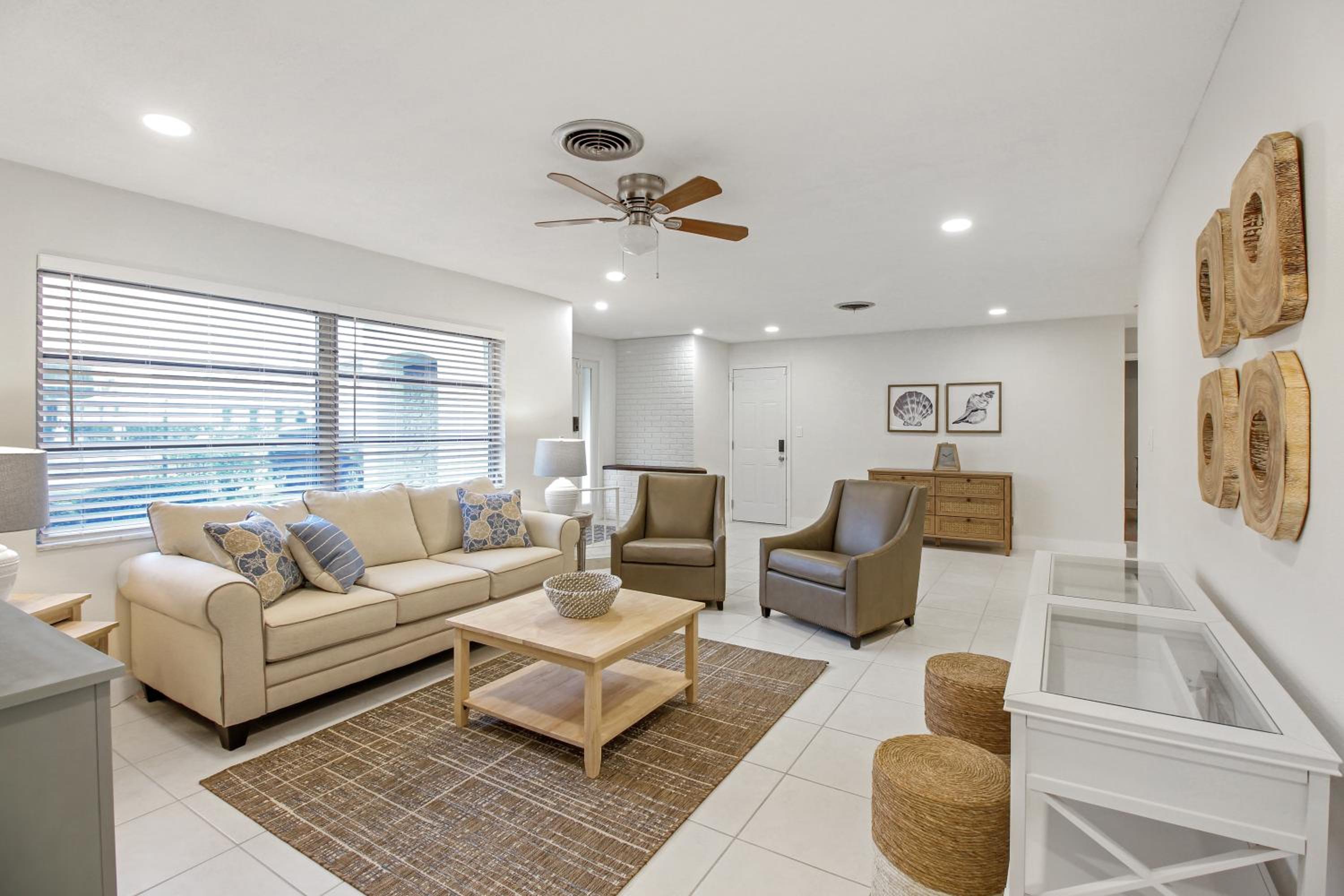 Four-Bedroom House photo 1