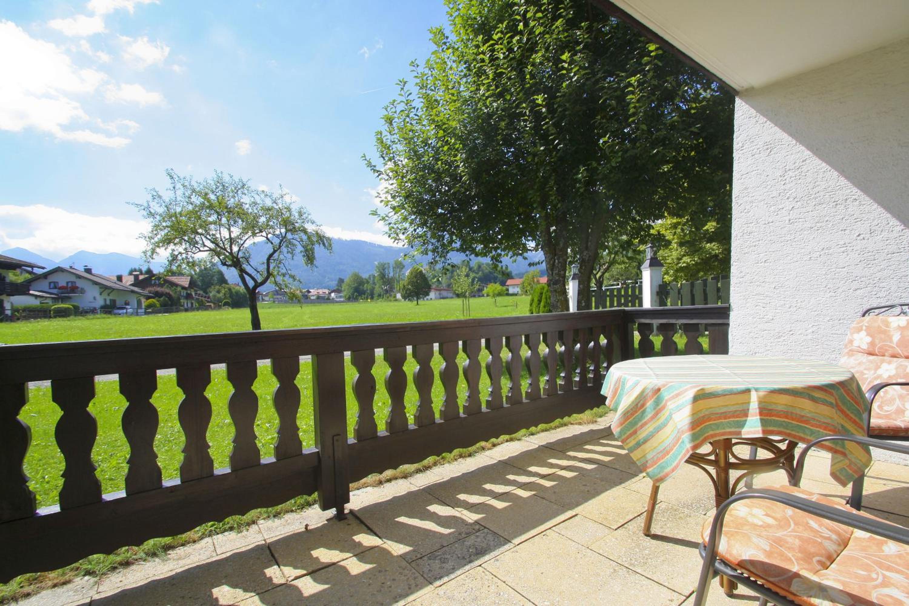 Apartment with Terrace photo 3