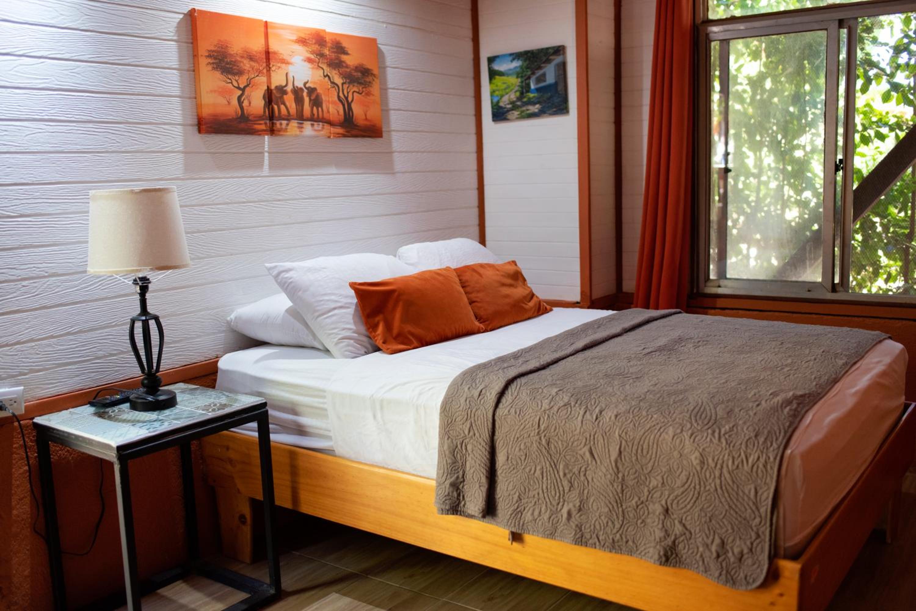Budget Double Room photo 1