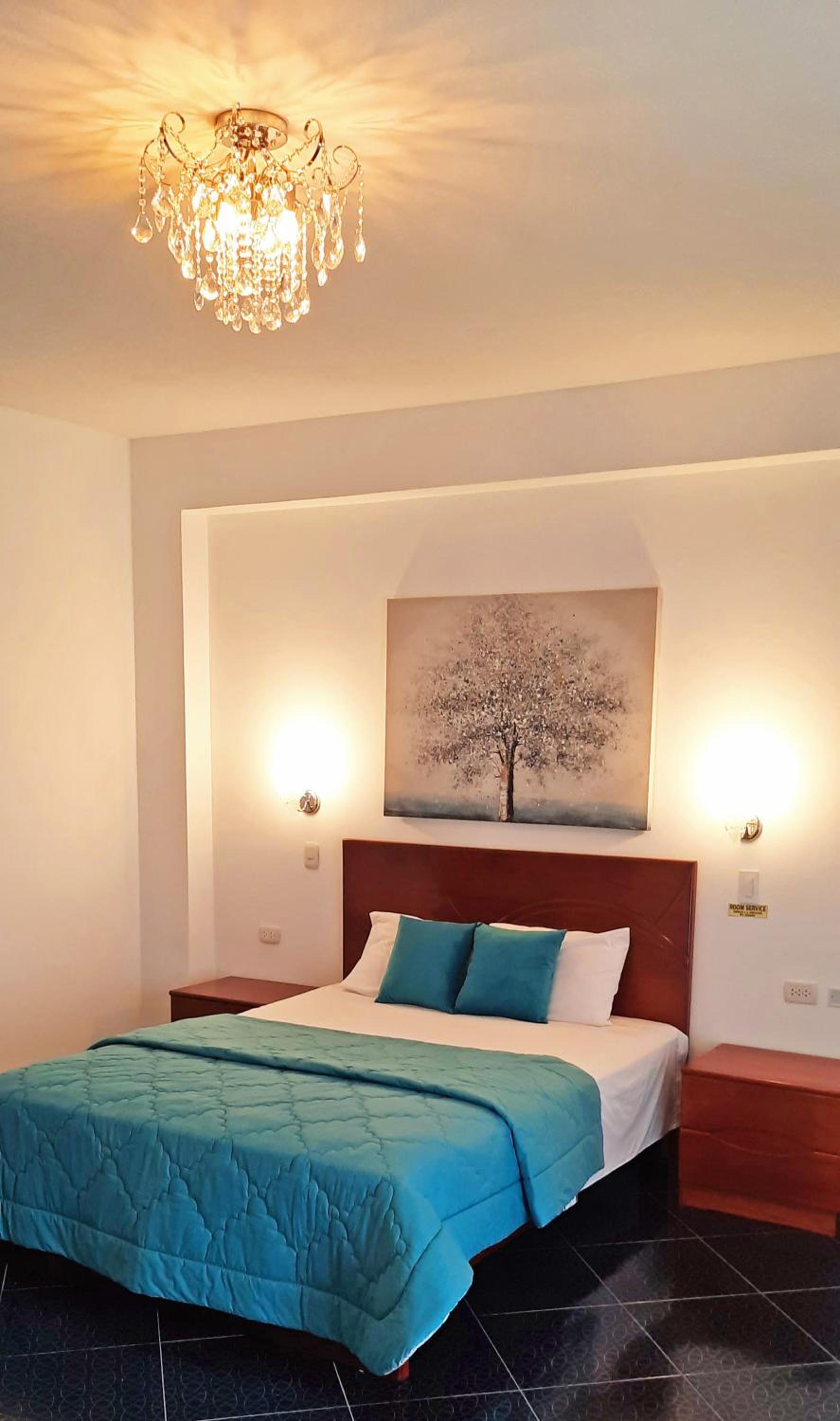 One-Bedroom Suite