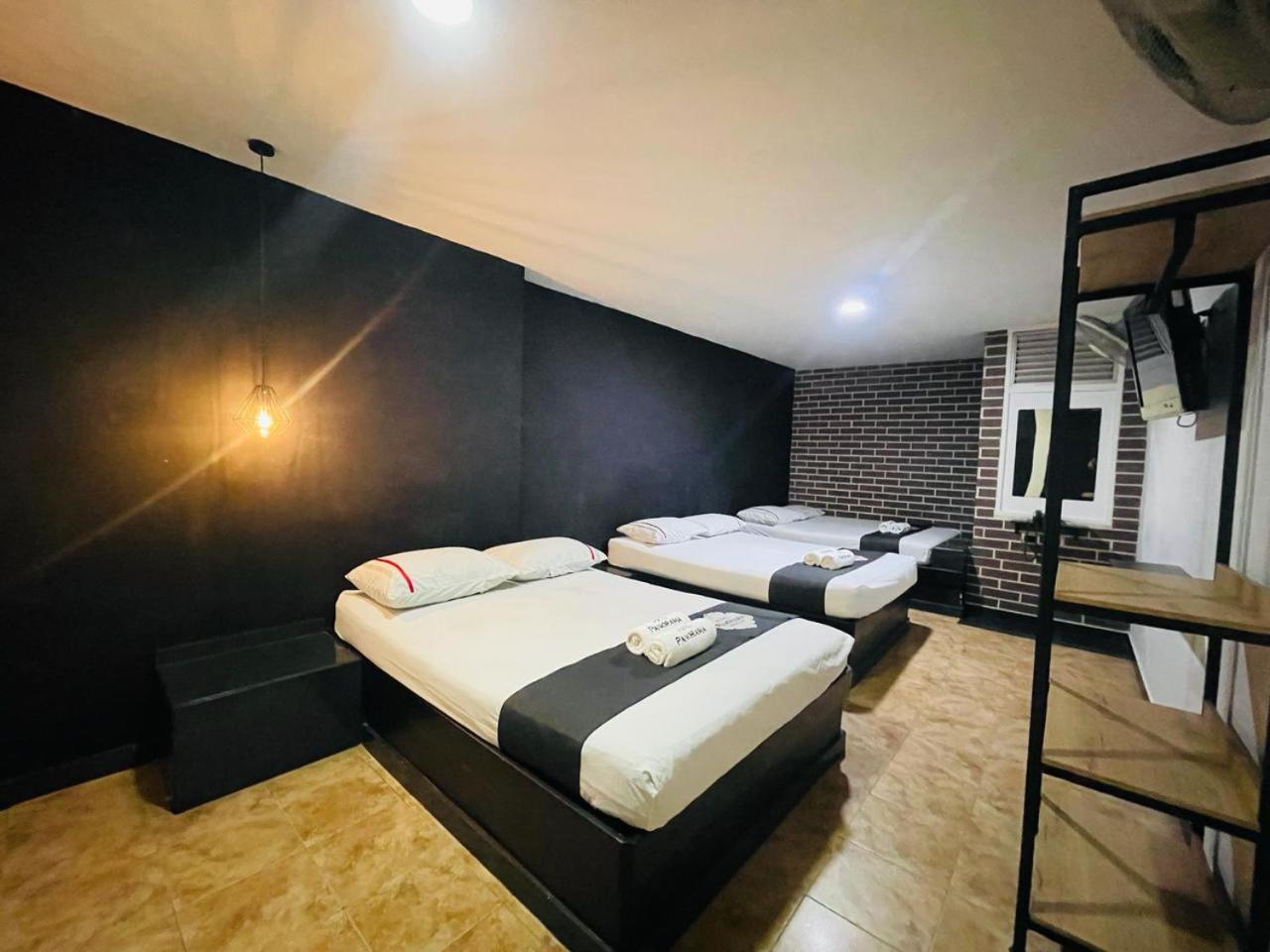 Standard Family Room