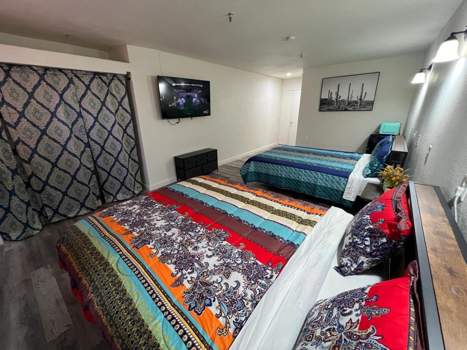 Deluxe Queen Room - Photo 3