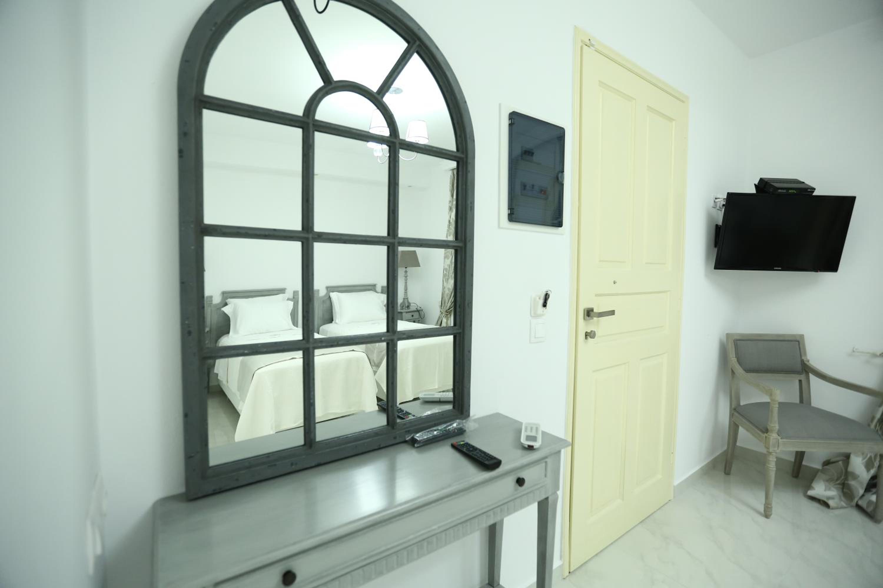 Double or Twin Room with Balcony photo 1