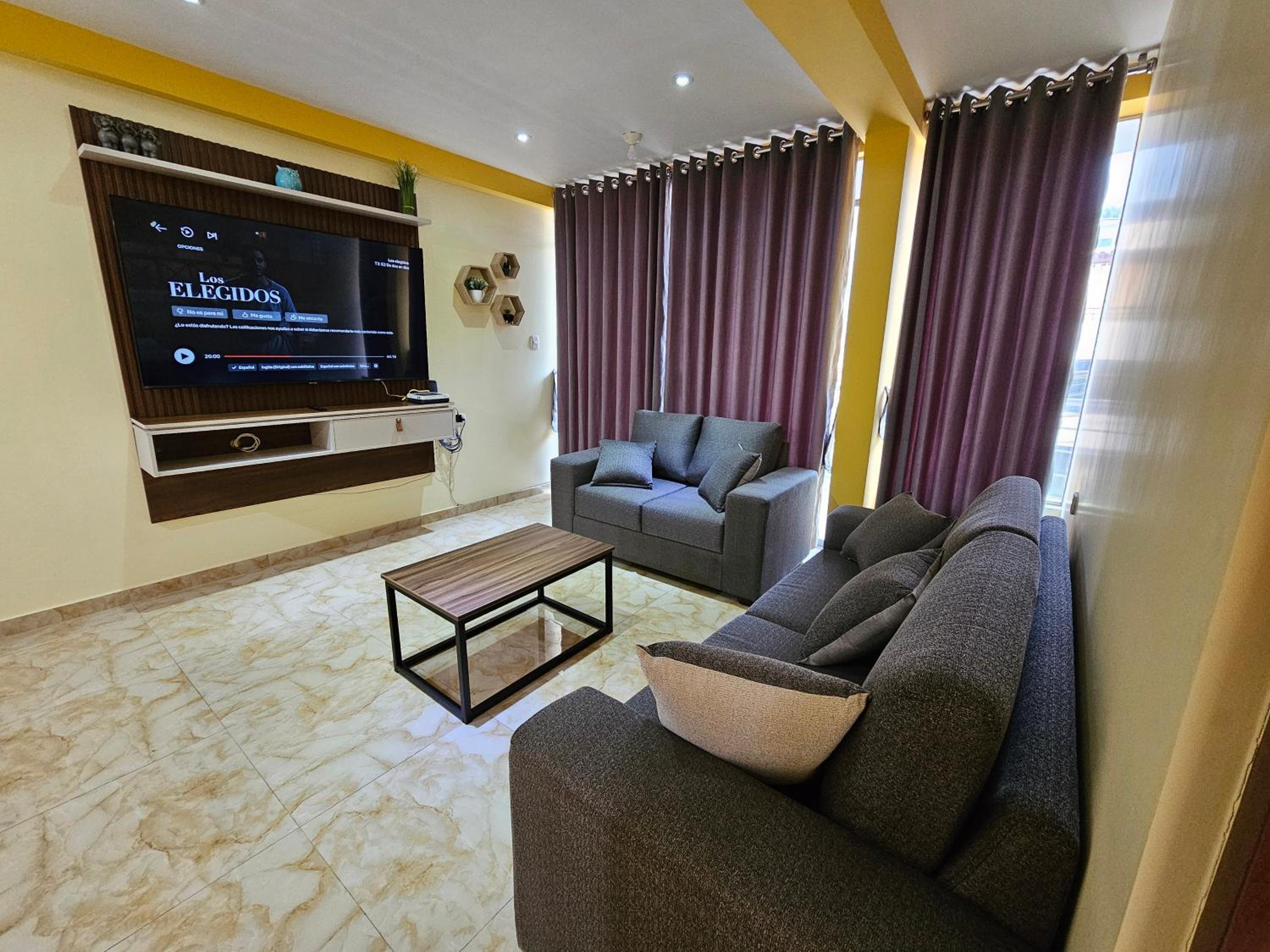Three-Bedroom Apartment photo 2