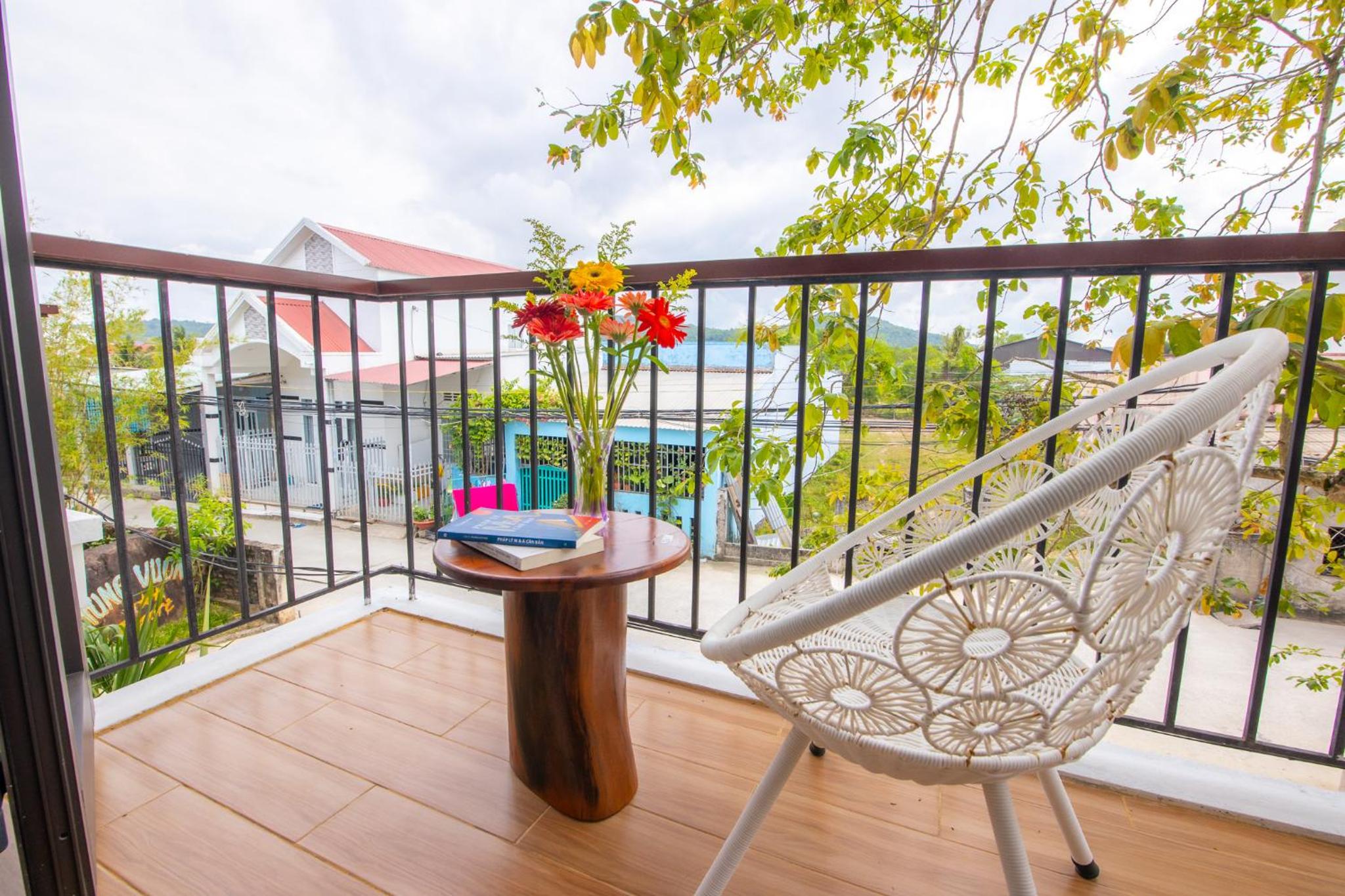 Deluxe Double or Twin Room with Garden View