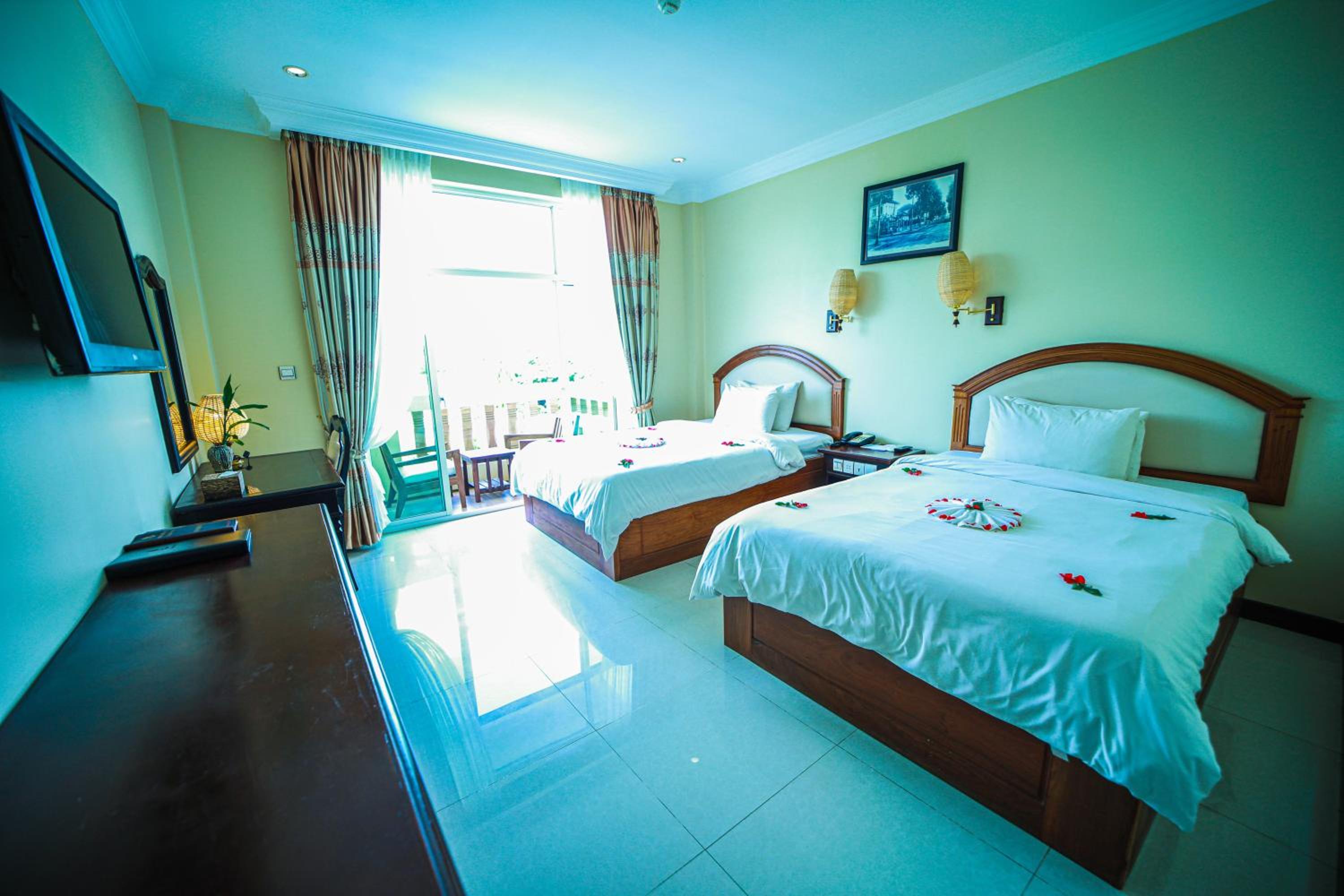 Superior Twin Room photo 2