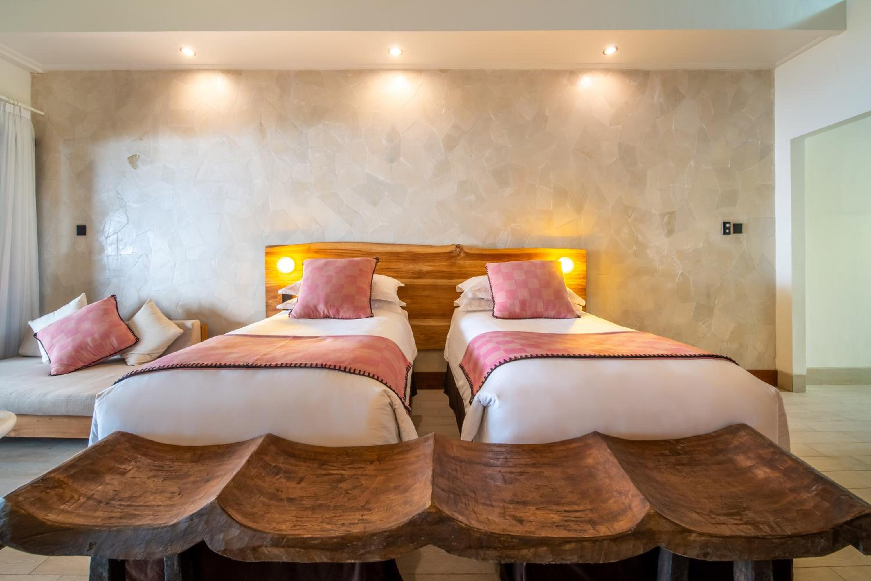 Deluxe Double or Twin Room photo 1