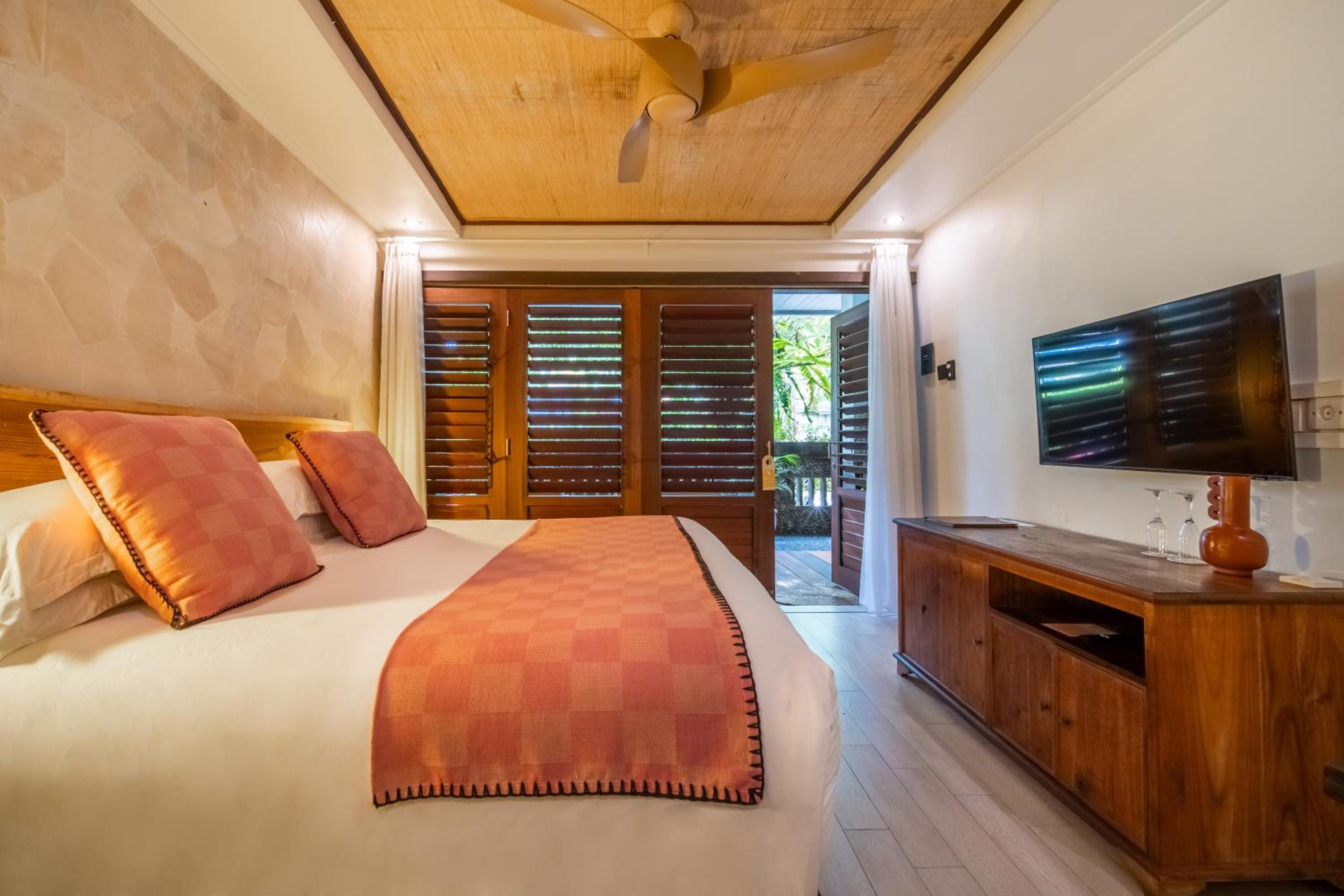 Standard Double or Twin Room - Photo 5