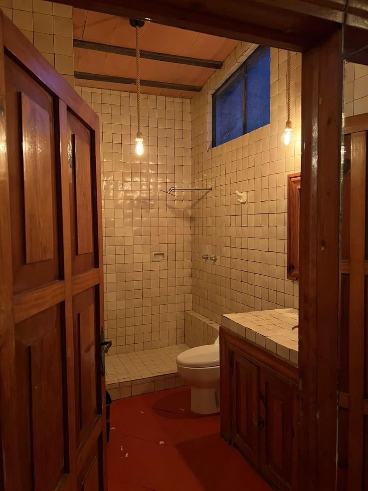 Deluxe Room - Photo 13