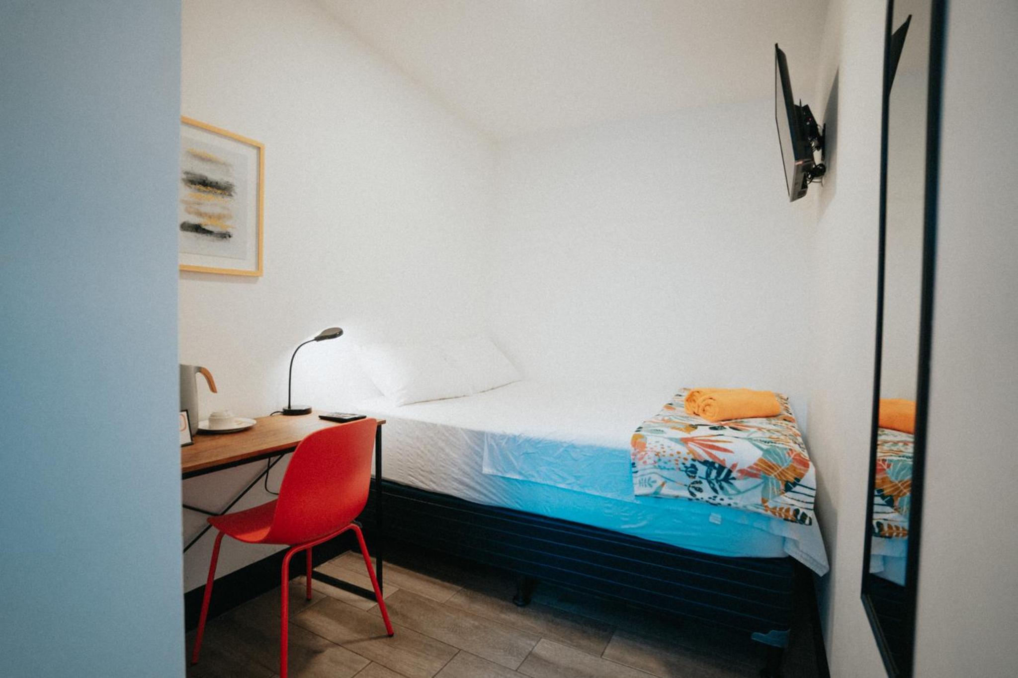 Deluxe Double Room with Private Bathroom