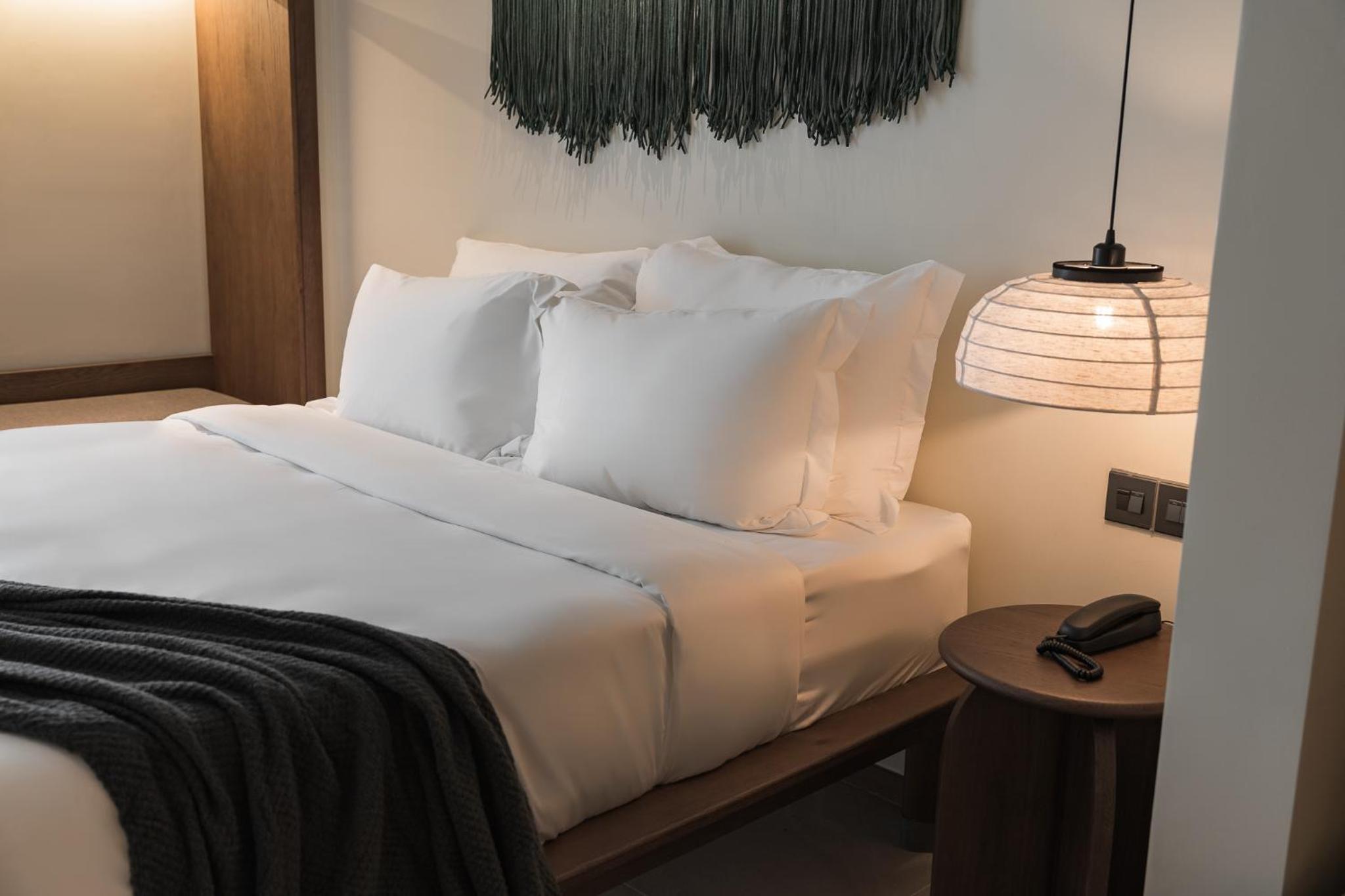 One-Bedroom Apartment - Photo 17