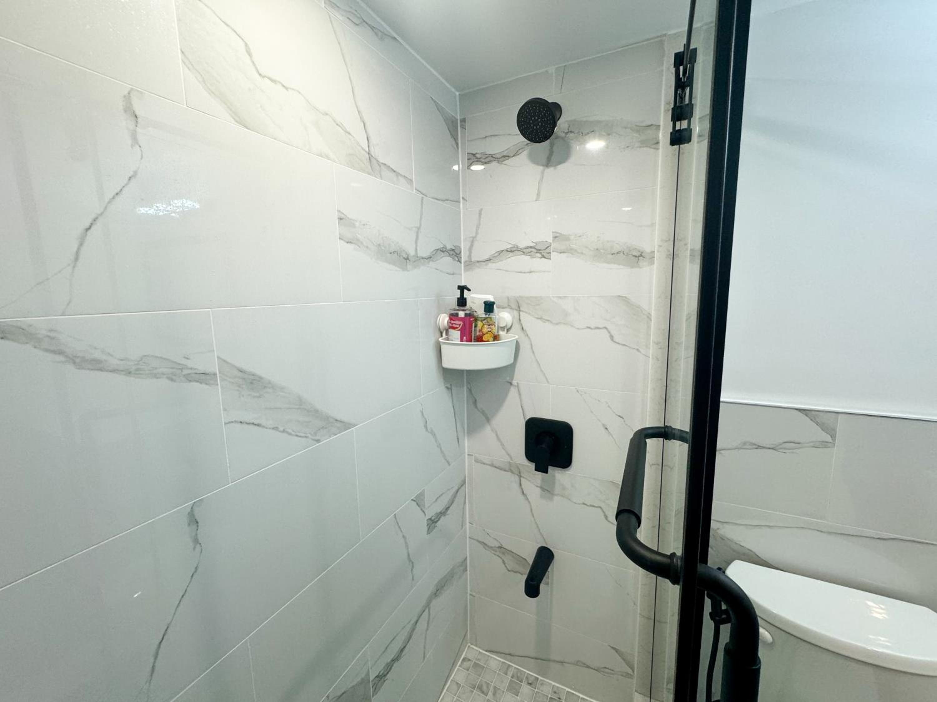 Deluxe Double or Twin Room photo 3