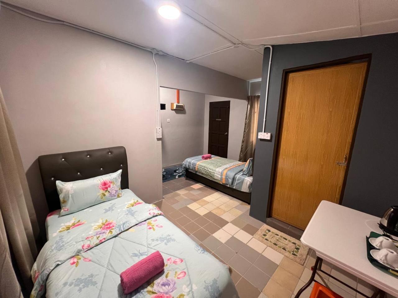 Double or Twin Room - Photo 1