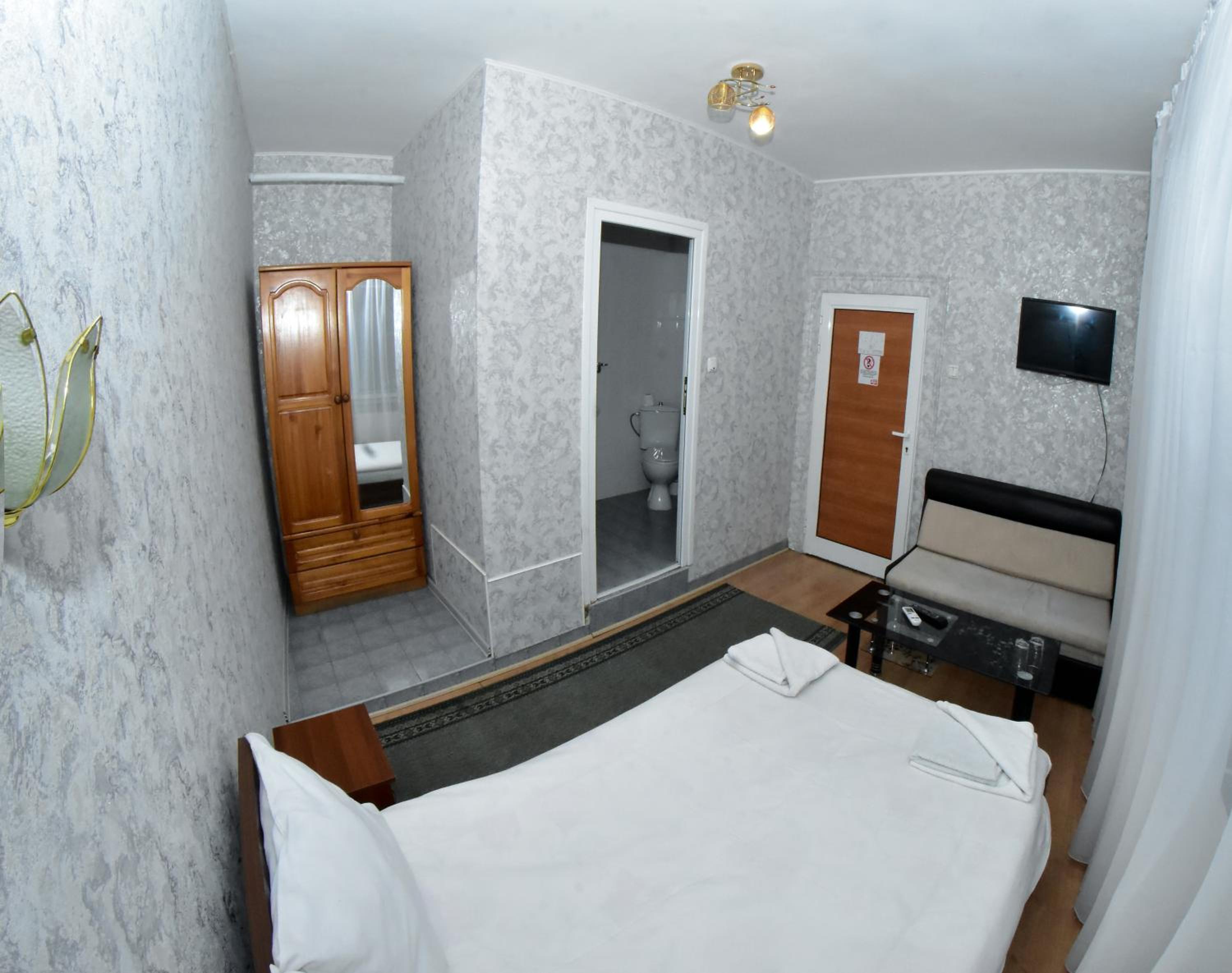 Single Room with Bathroom