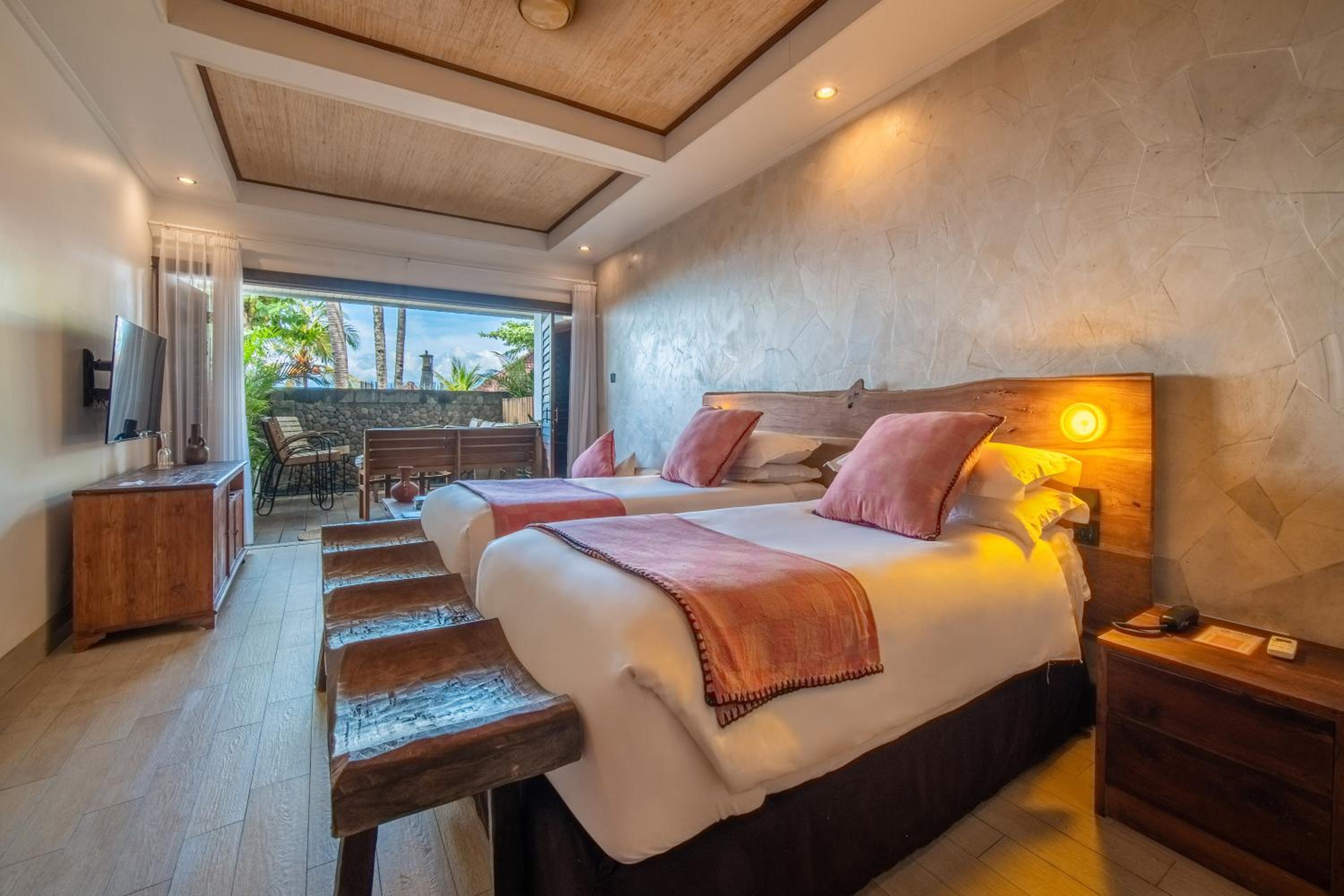 Deluxe Double or Twin Room photo 2