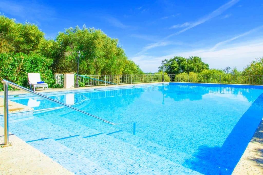 Villa photo 2