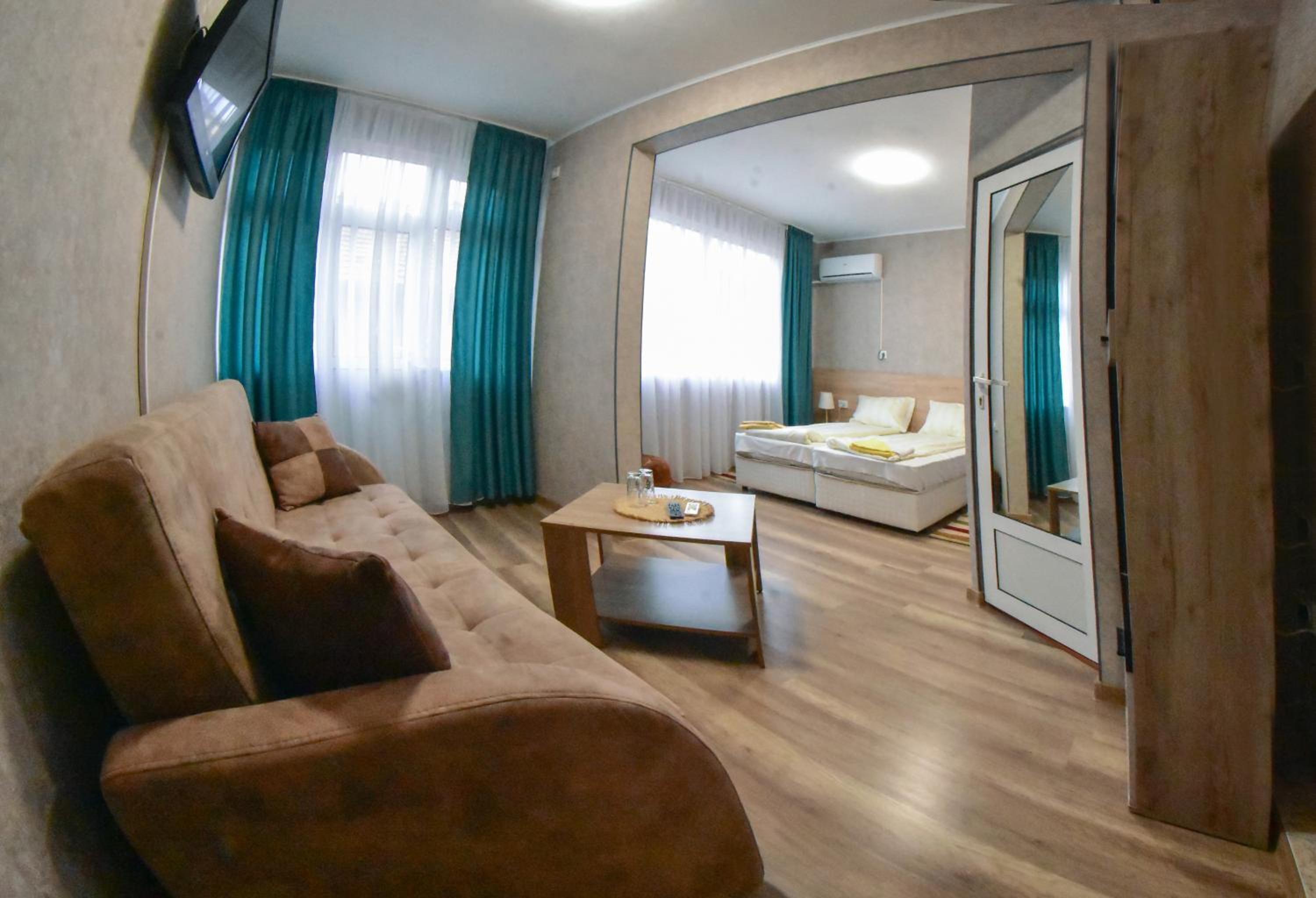 Double or Twin Room with Terrace