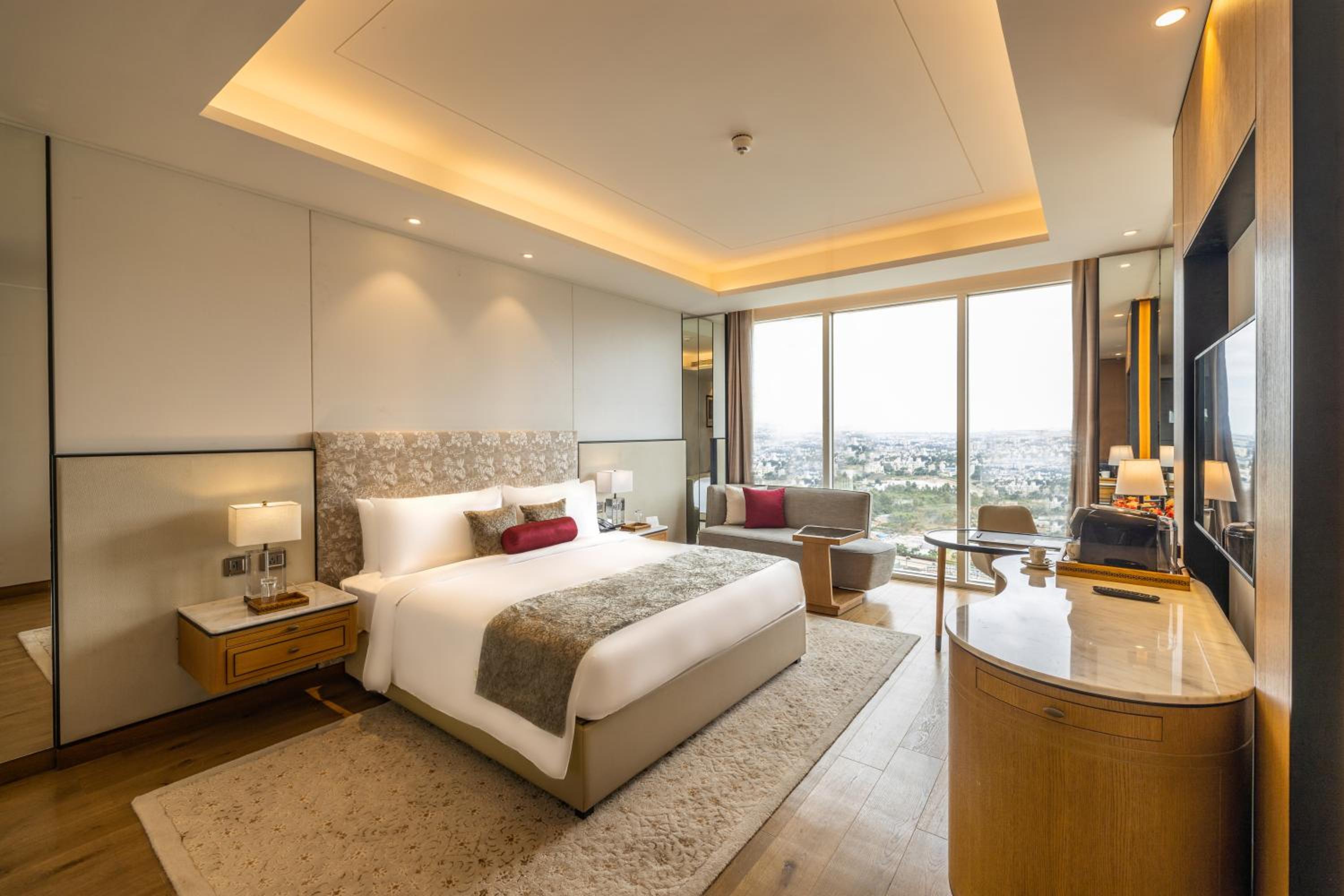Premier Room overlooking the Pool/Central Park view with 1 Way Airport Transfer & Complimentary meals for children below 12 yrs at Quattro on the room package booked photo 1