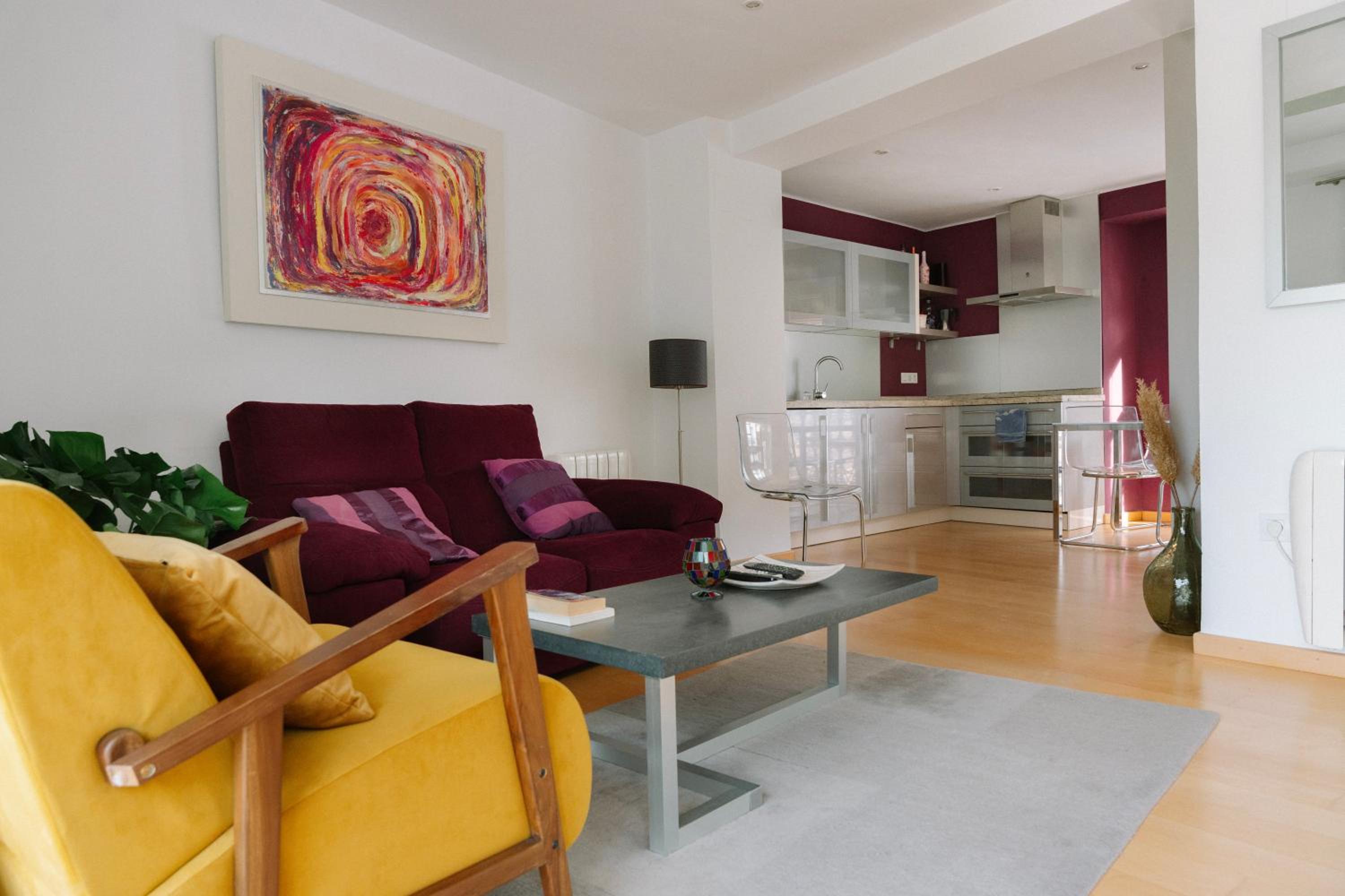 Three-Bedroom Apartment photo 3
