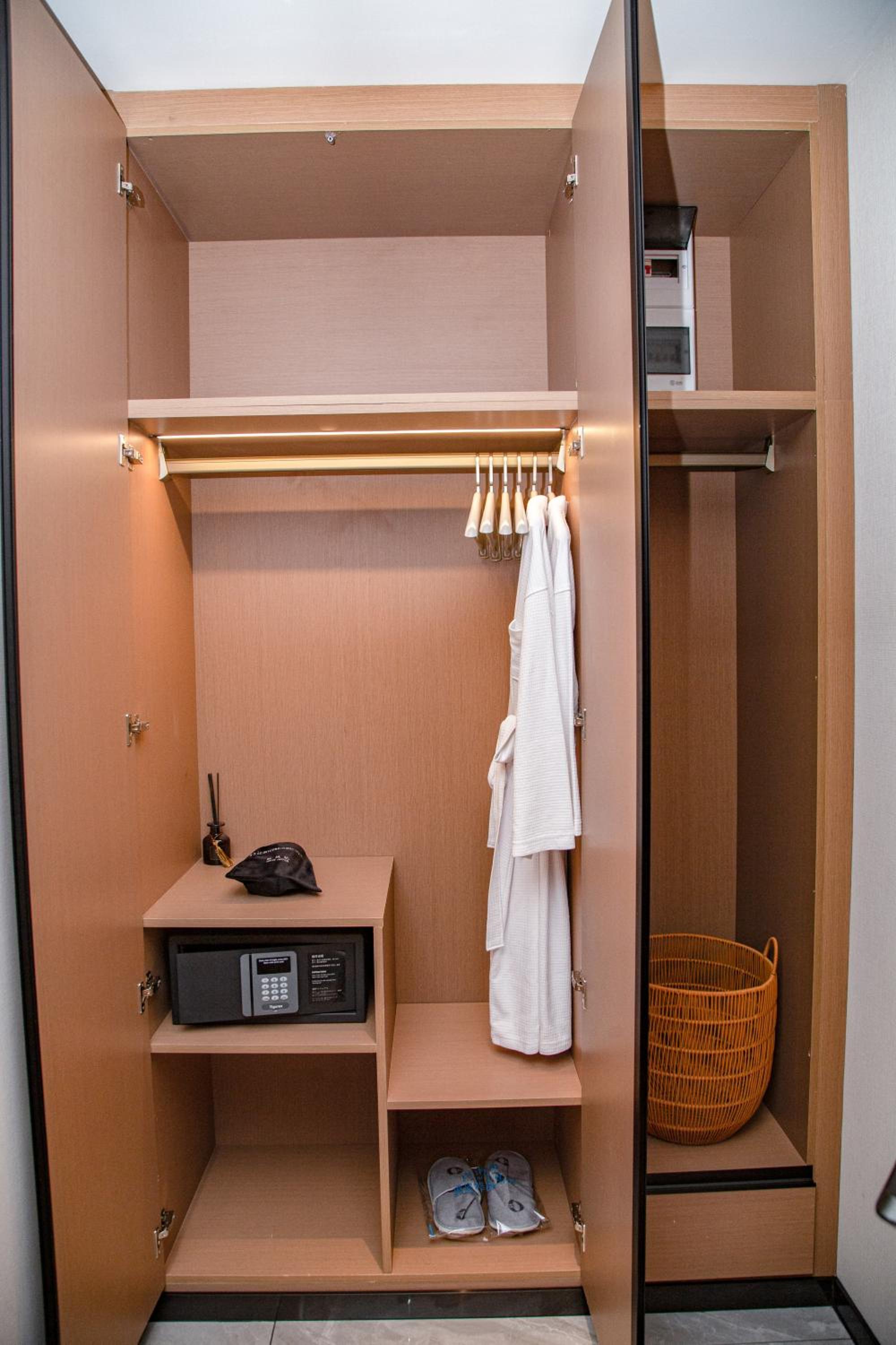 Deluxe Suite photo 1