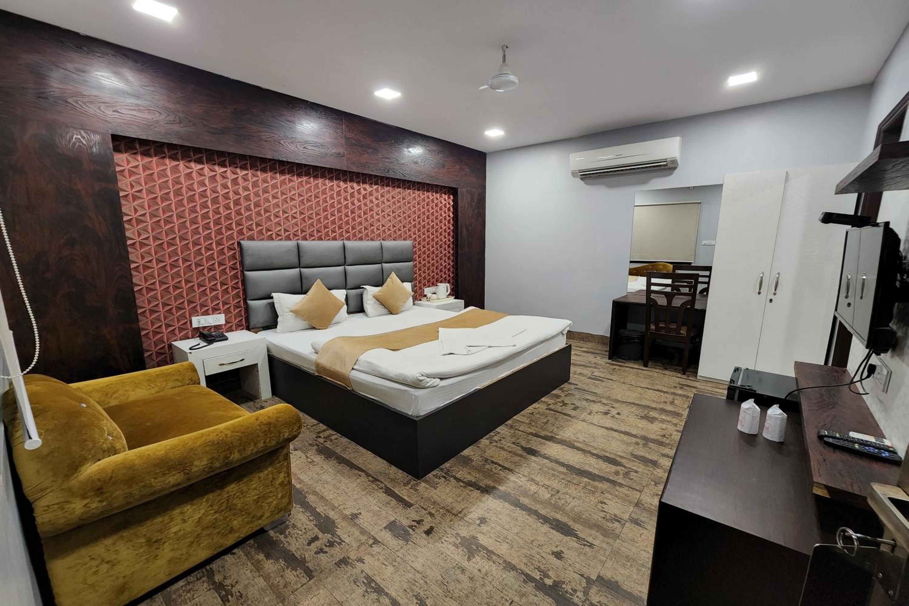 Superior Double Room - Photo 1