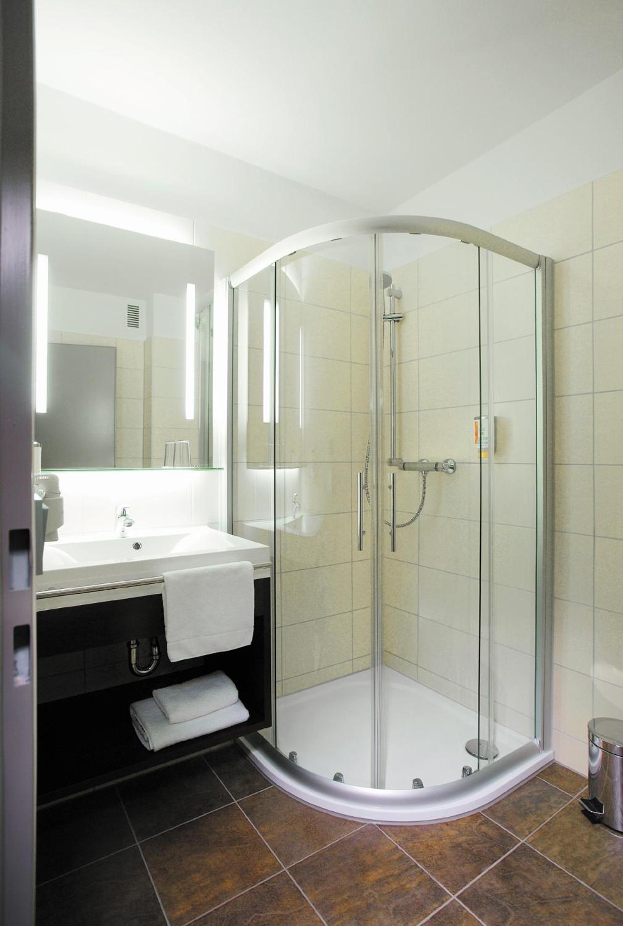Standard Double Room - Photo 3