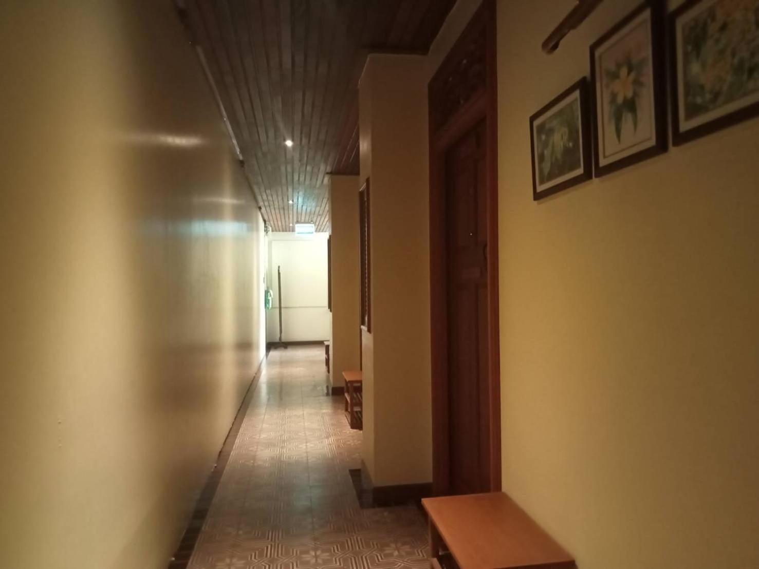 Deluxe Double Room with Balcony - Photo 2