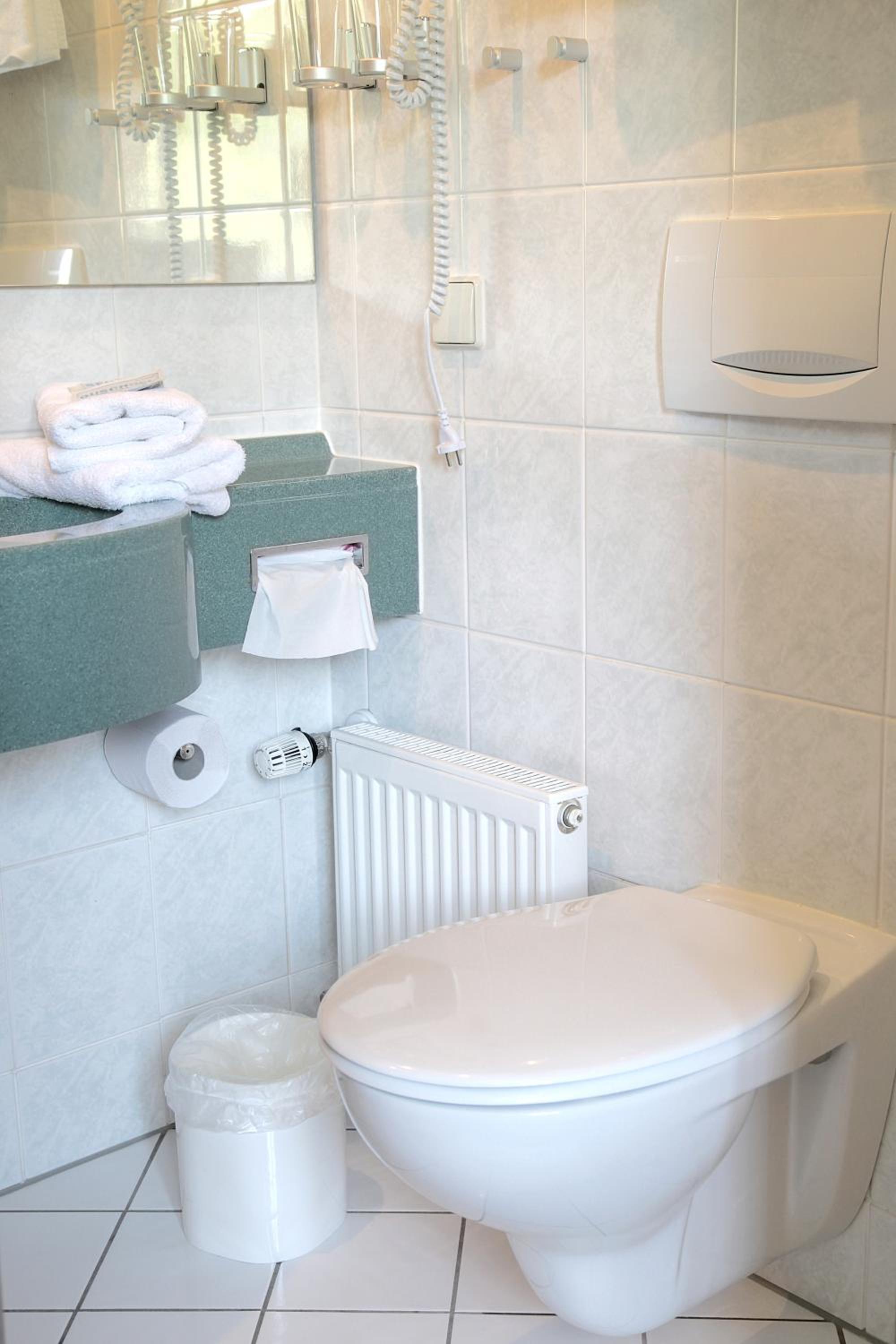 Single Room photo 2