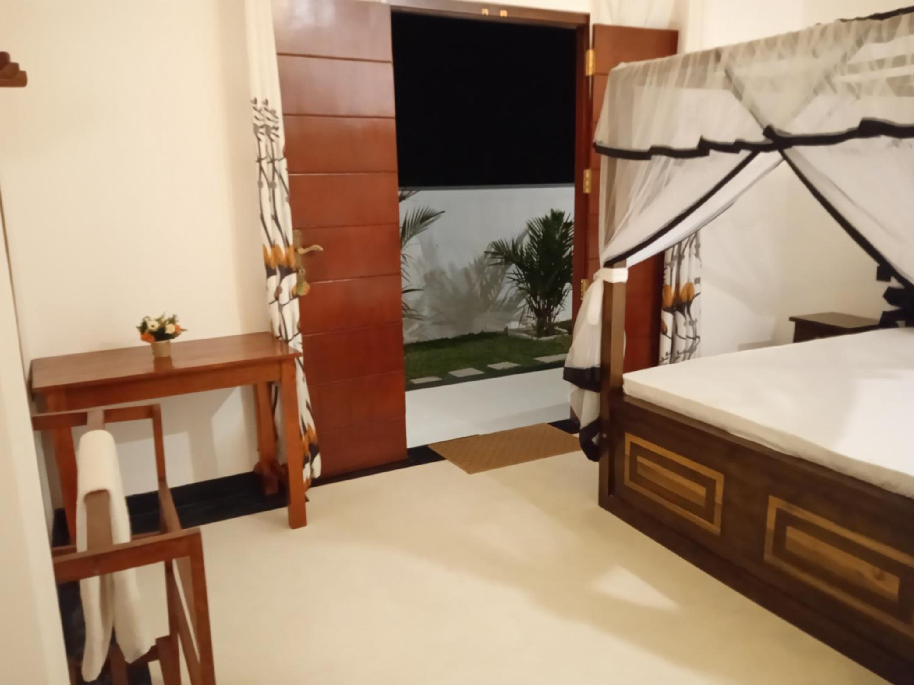 Standard Double Room photo 3