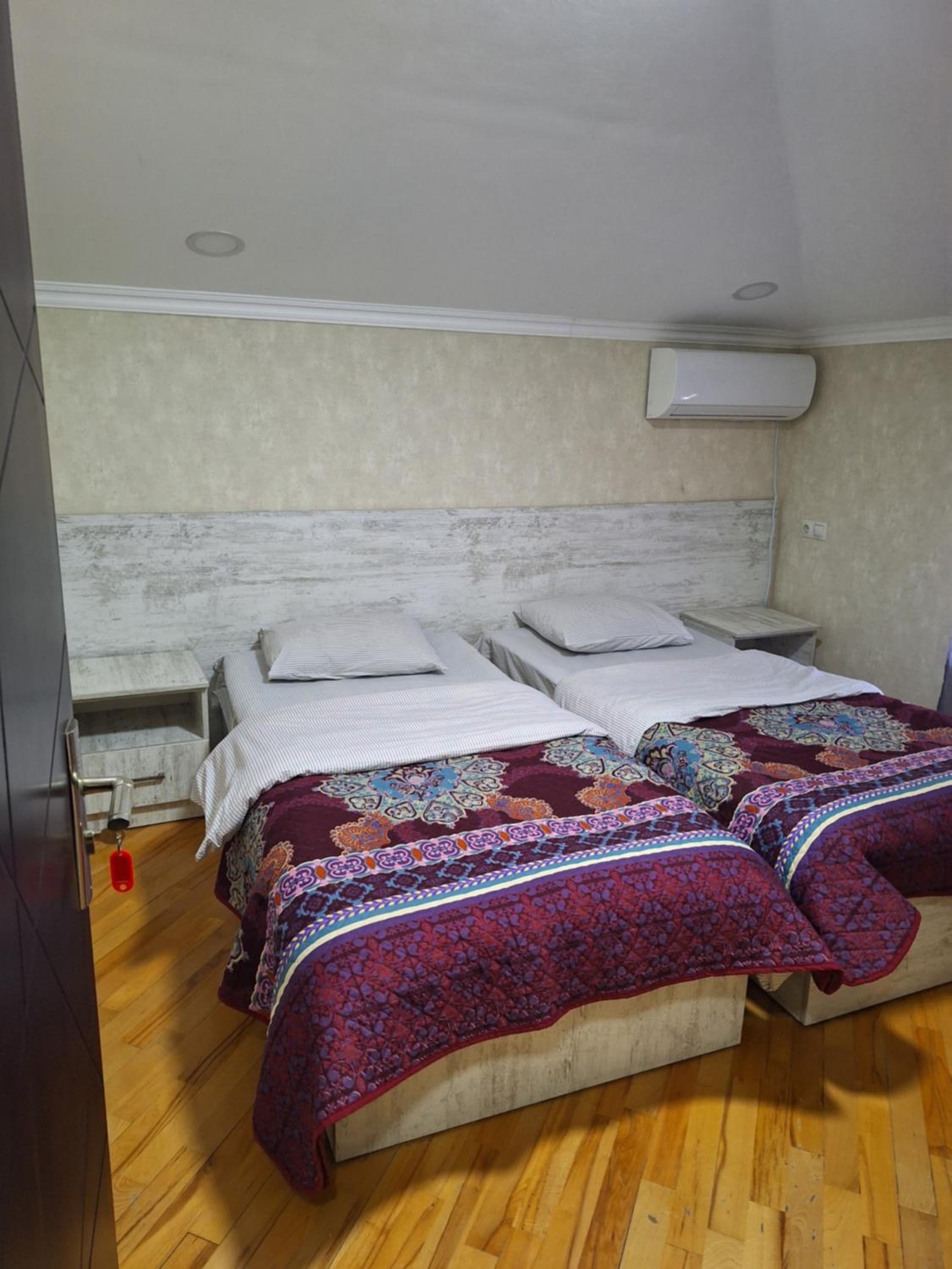 Twin Room with Shower photo 3