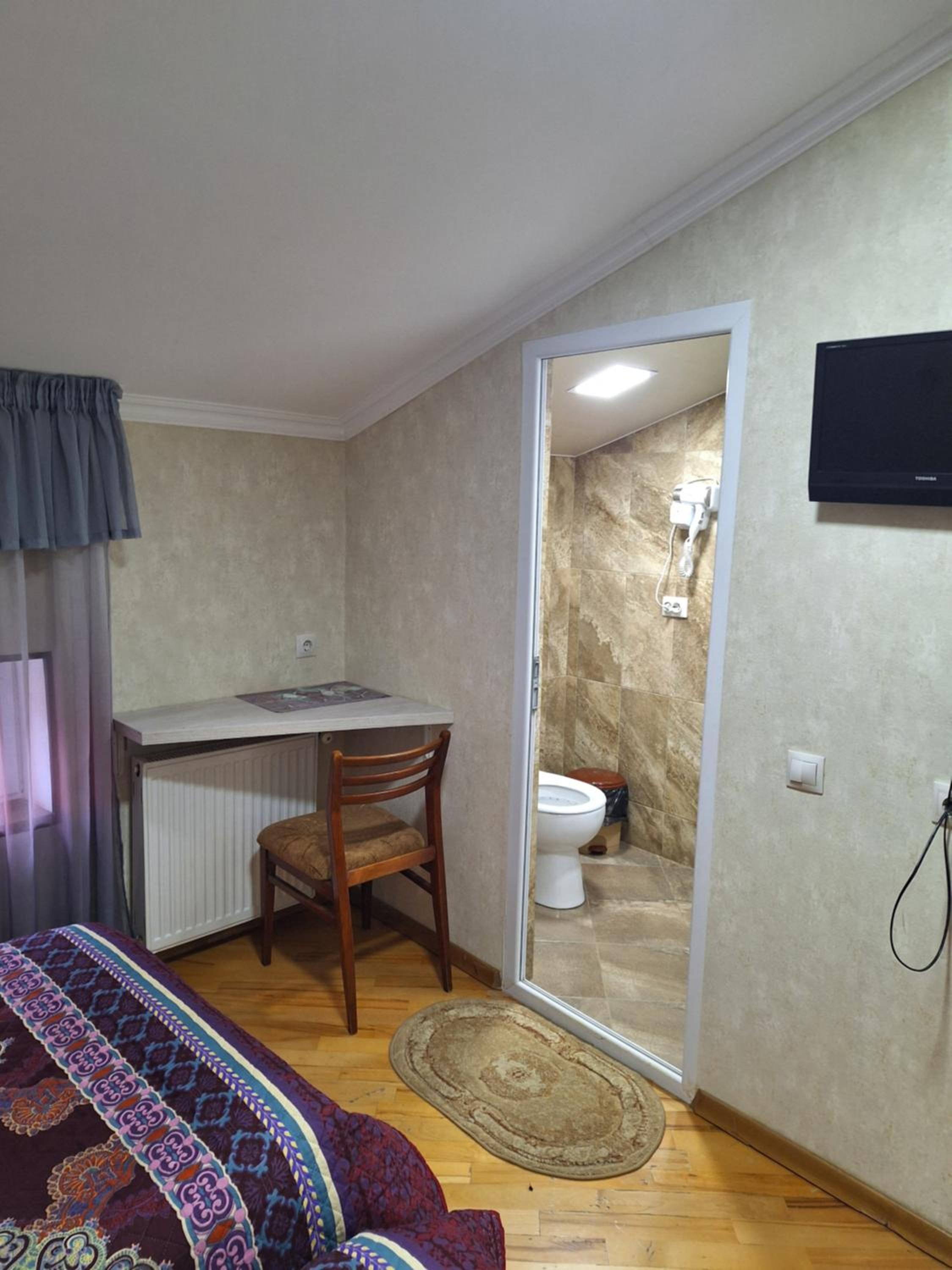 Twin Room with Shower photo 1