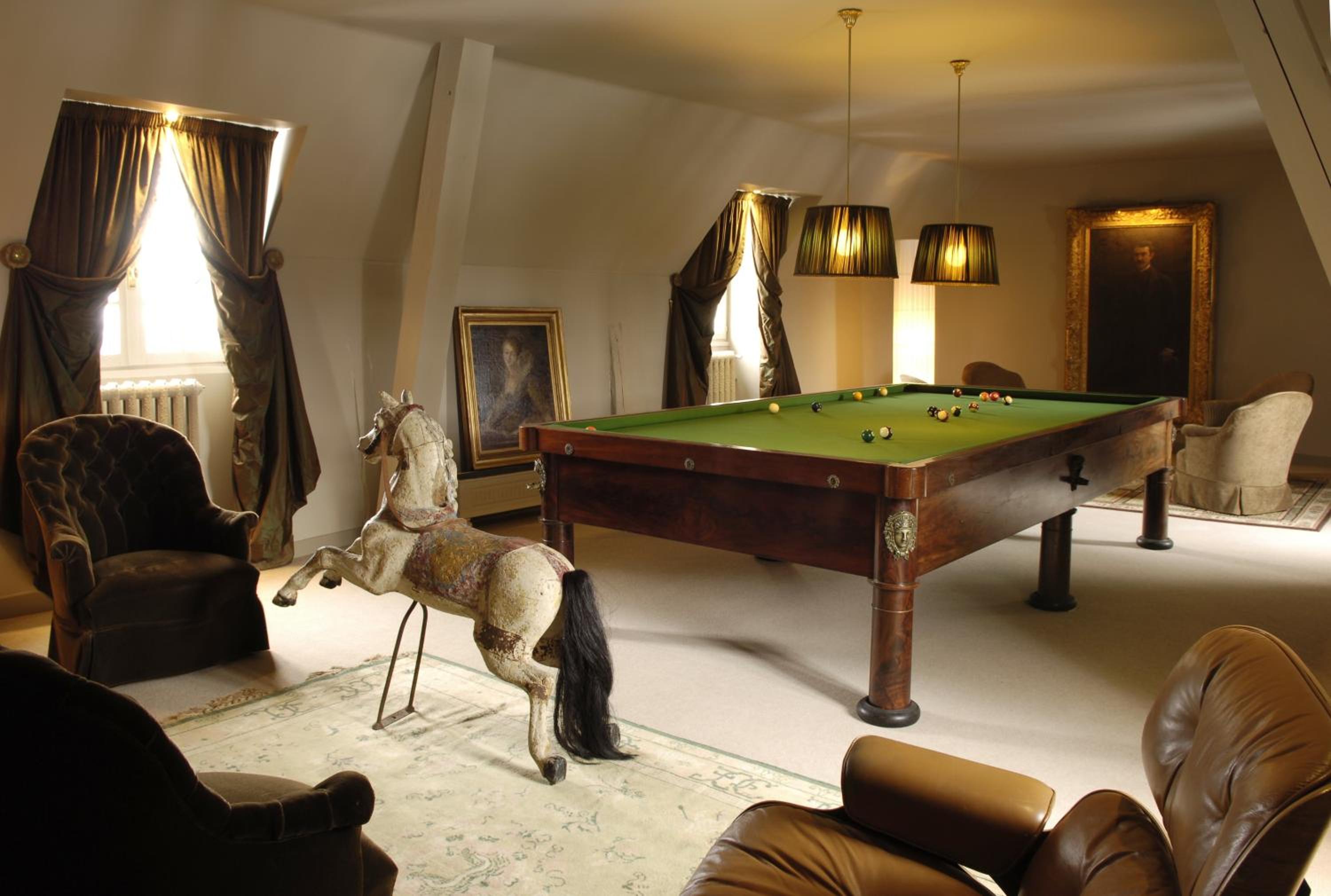 Family Room - Photo 3