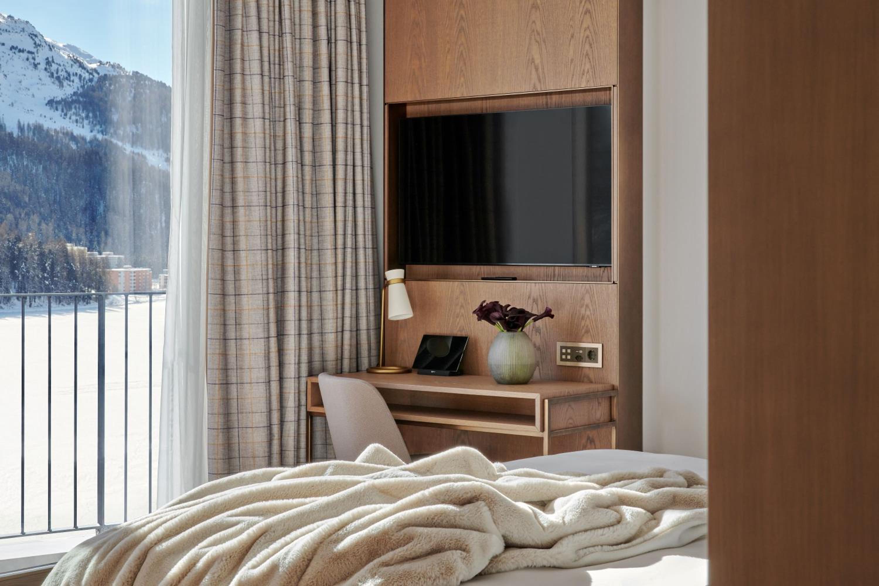 Junior Suite – modern Grace Wing