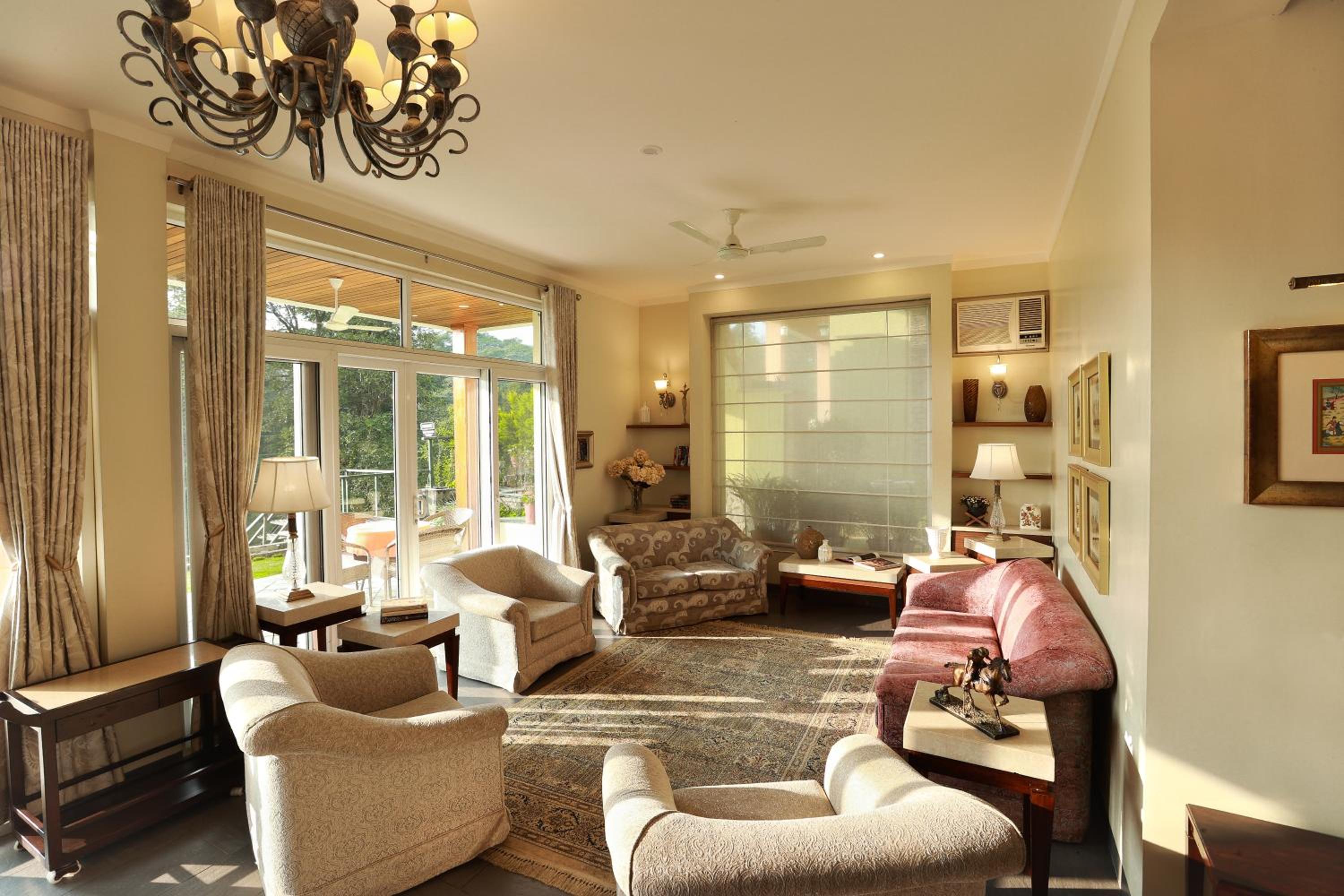 Villa with personal with anytime breakfast, 24*7 butler Service & Flexible check in & check out (Subject to availability) photo 1