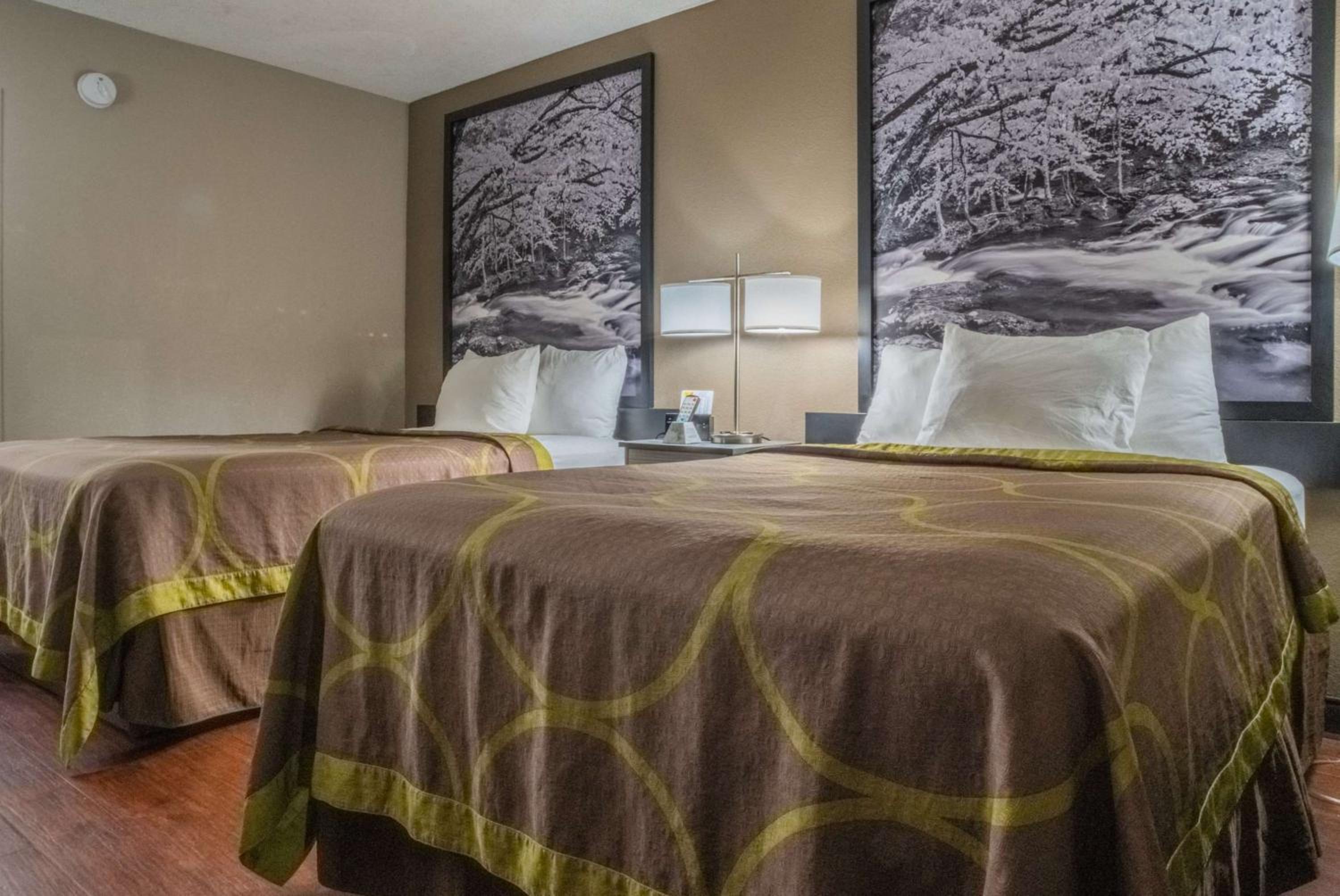Double Room with Two Double Beds - Non-Smoking - Photo 1