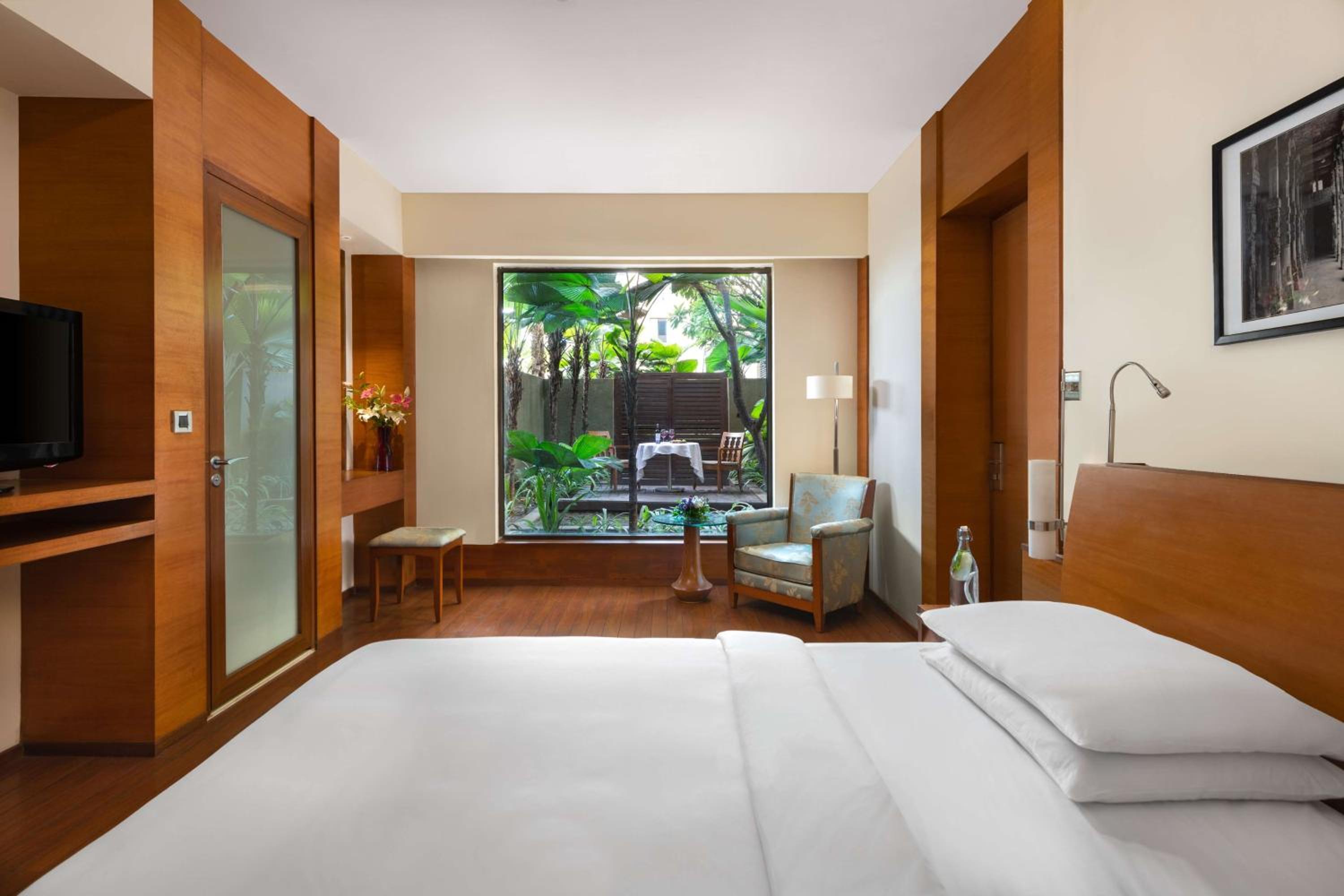 Garden Suite - Photo 1