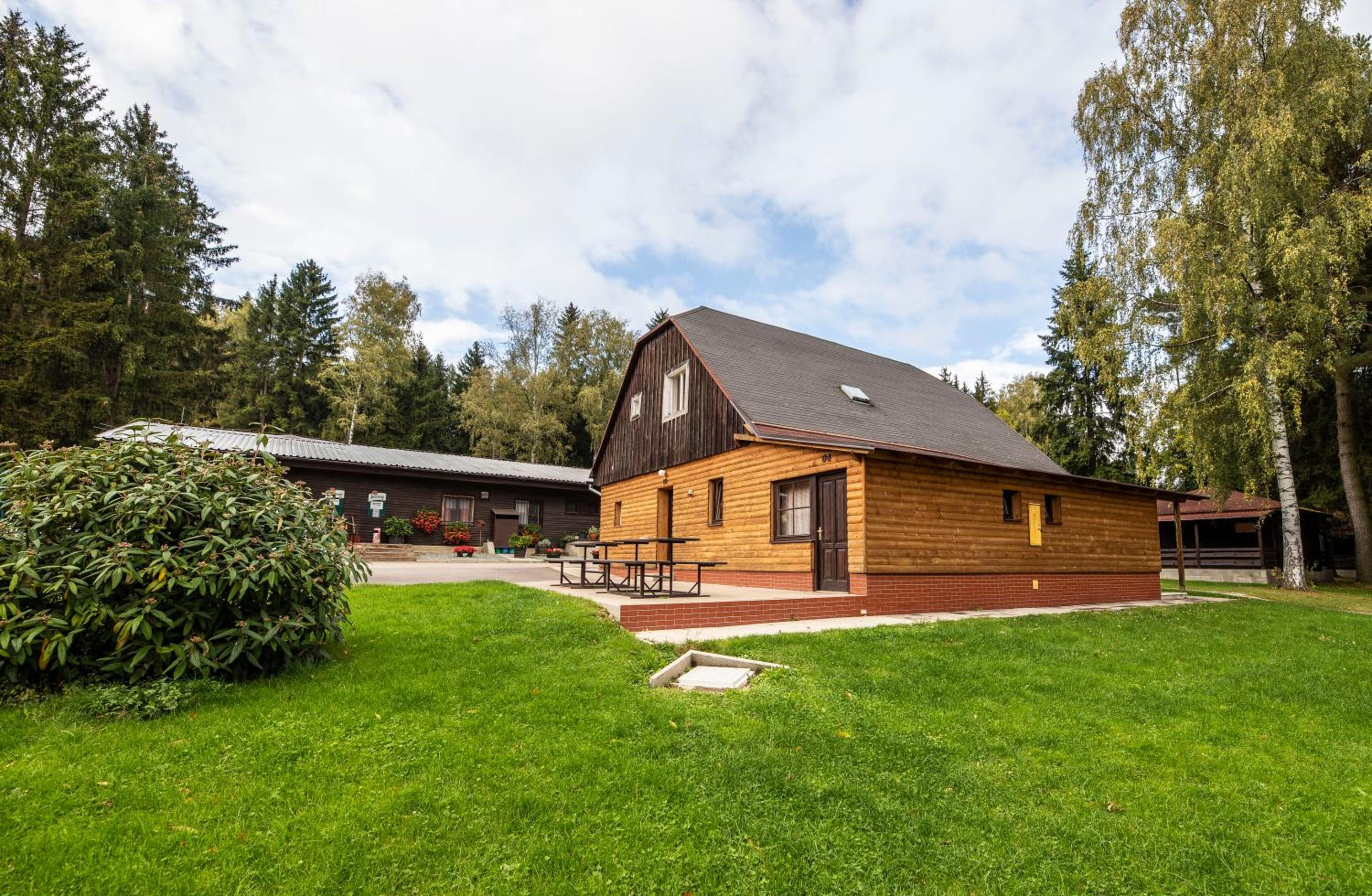 Family Bungalow - Photo 3