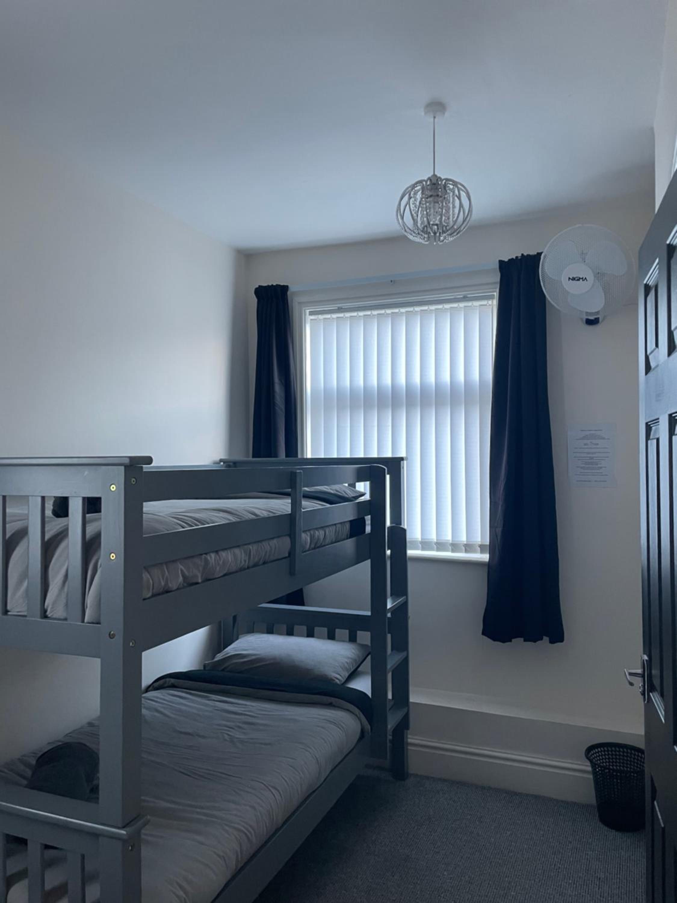 Twin Room - Photo 15
