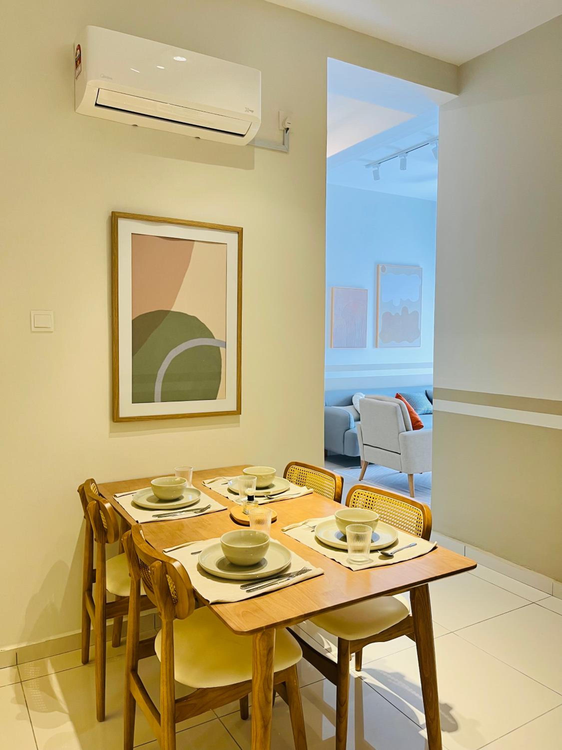 Two-Bedroom Suite - Photo 2