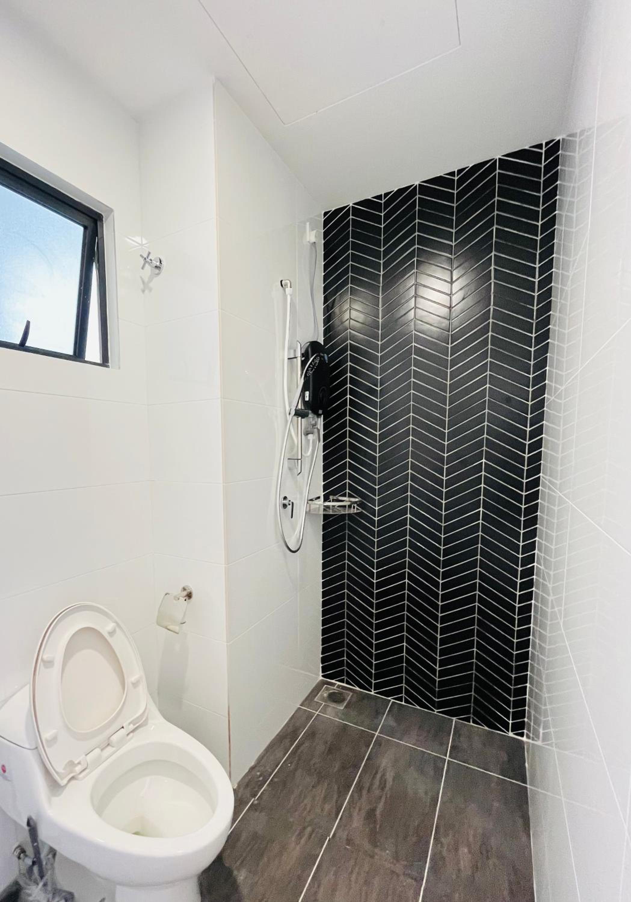 Two-Bedroom Suite - Photo 3