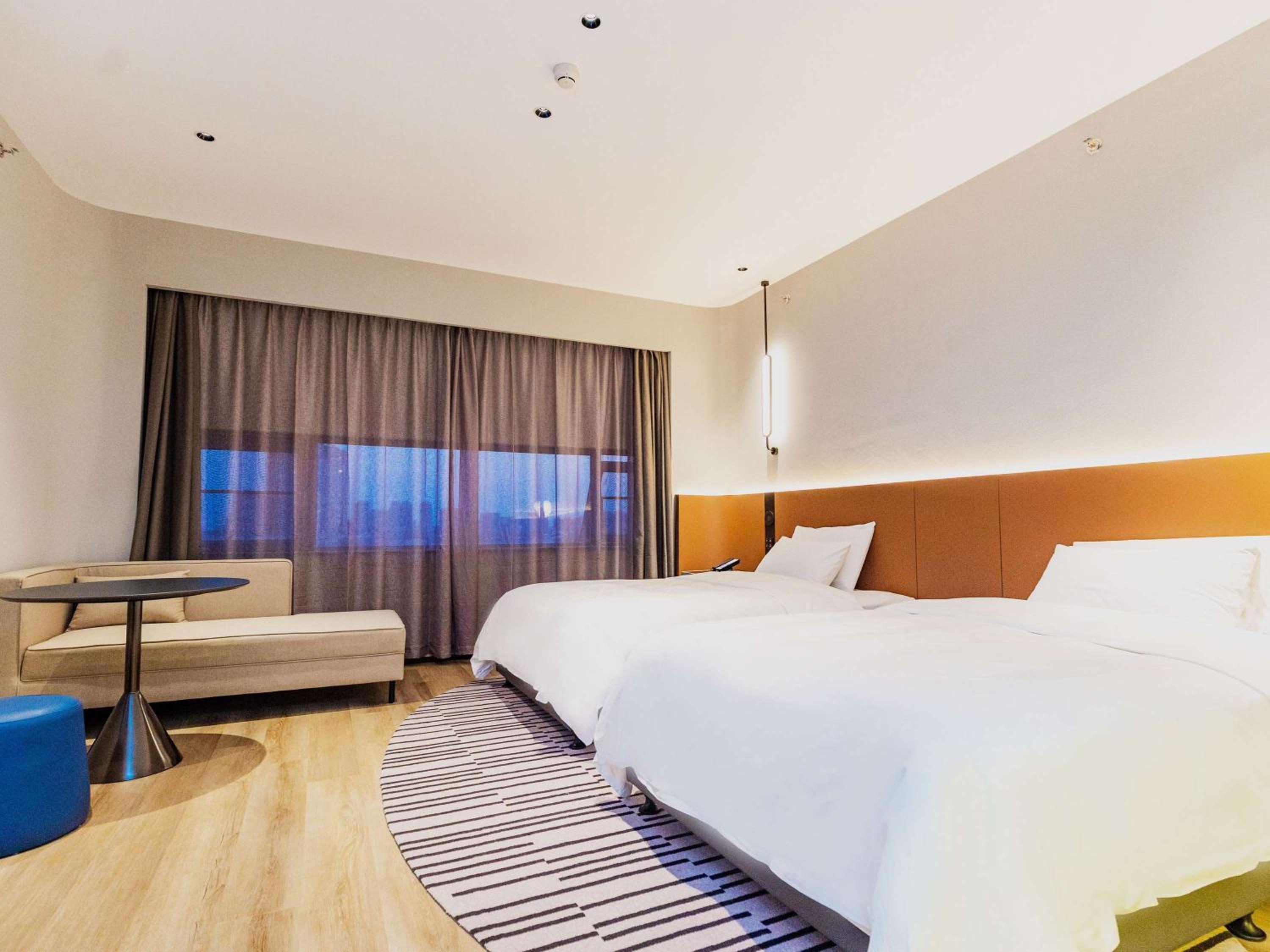 Standard Twin Room photo 2