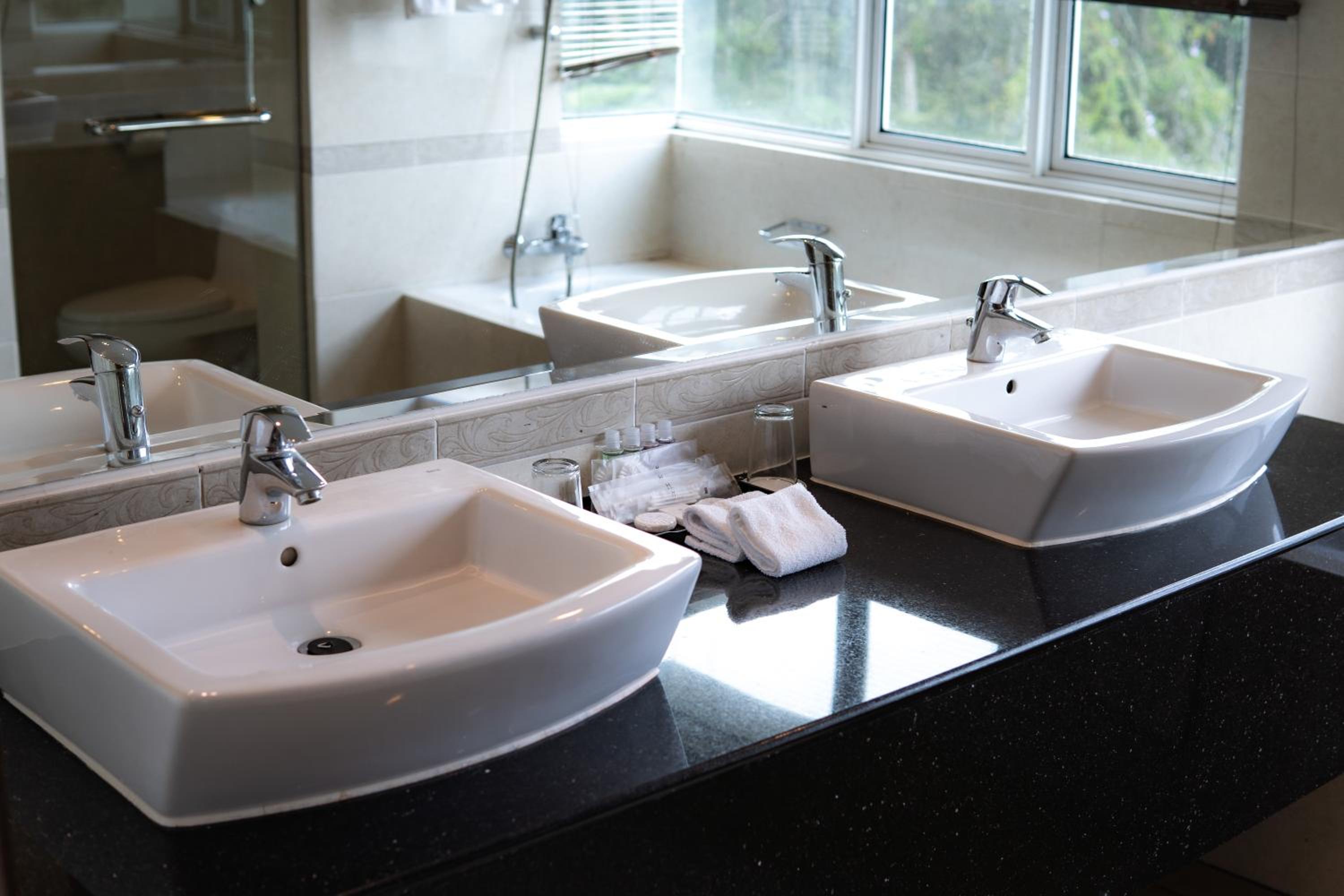 Cameron Suite - Photo 6