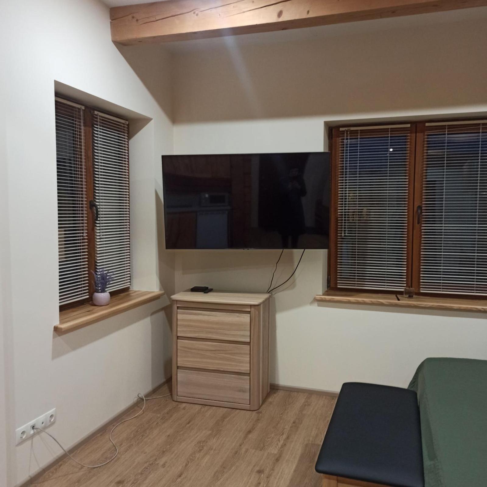Large Double Room photo 3