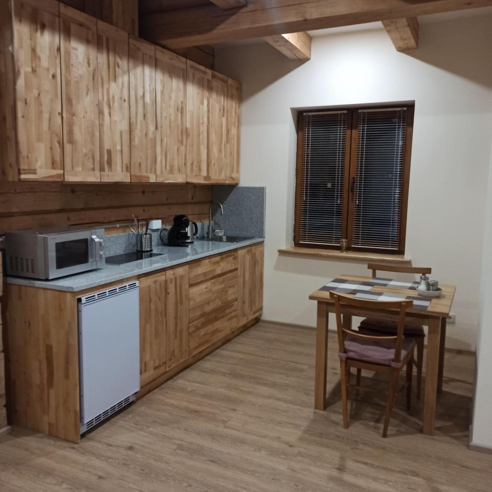 Large Double Room photo 2