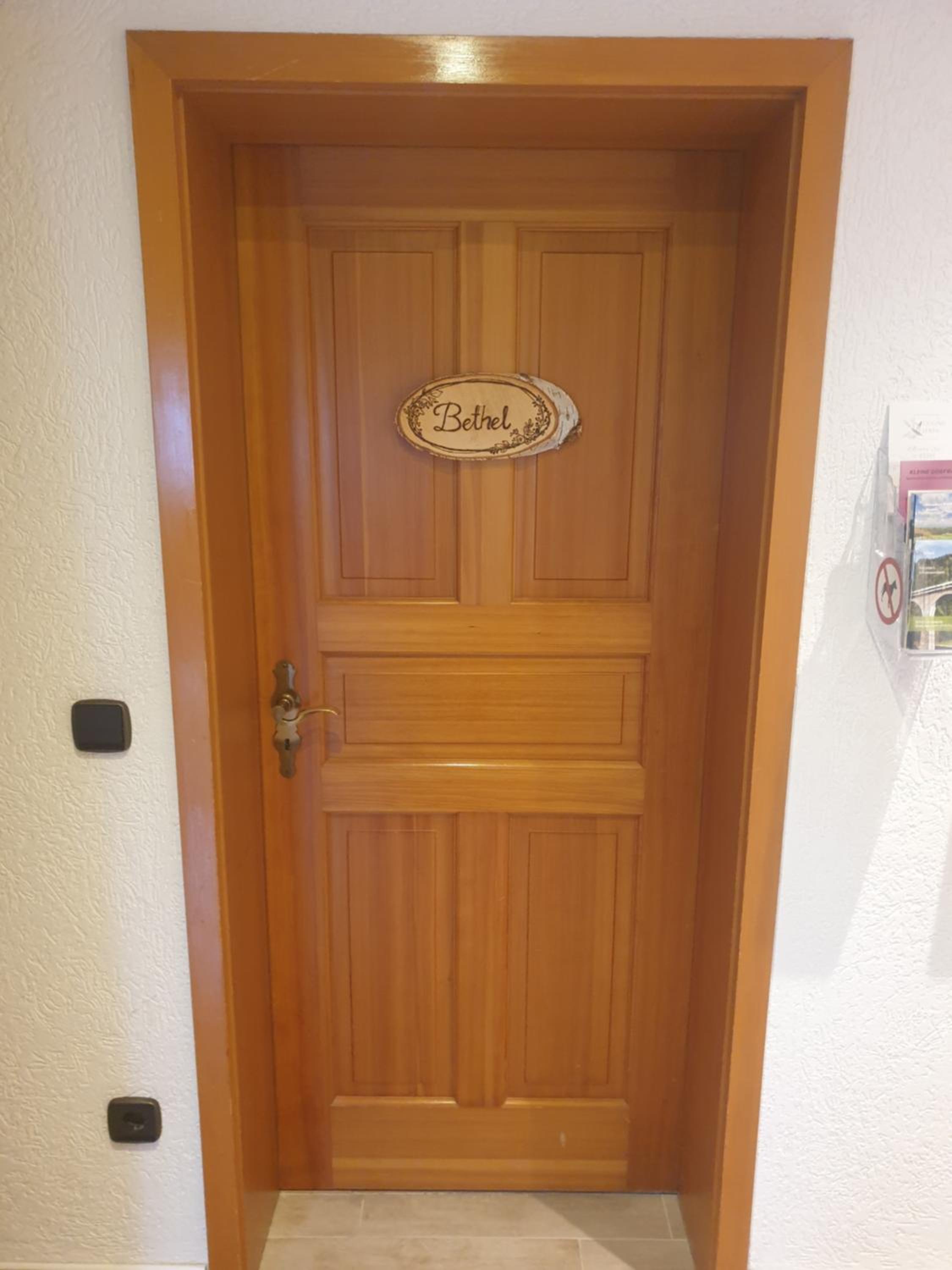 Deluxe Double or Twin Room - Photo 25