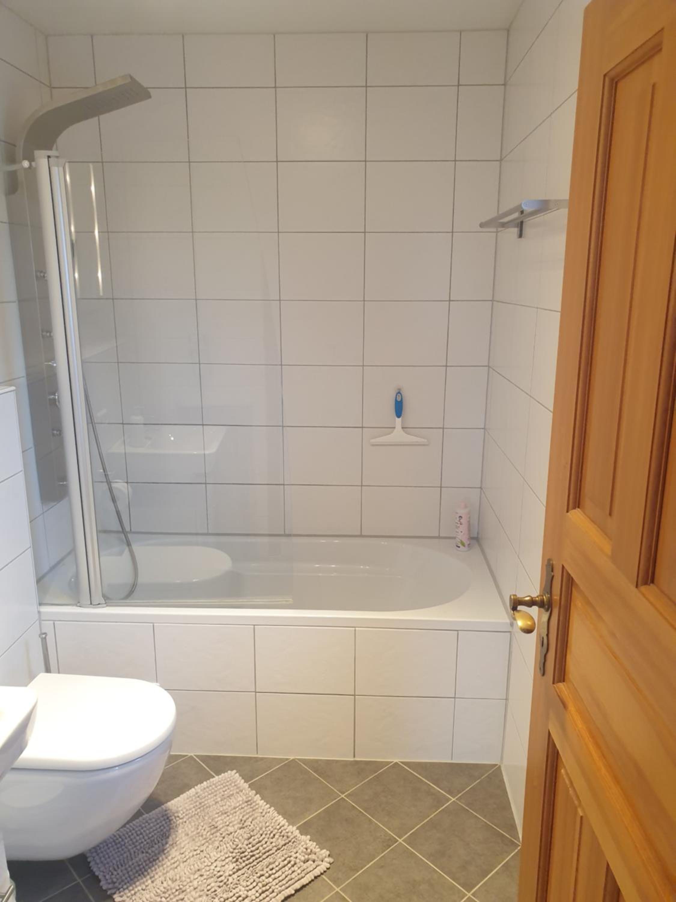 Deluxe Double or Twin Room - Photo 9