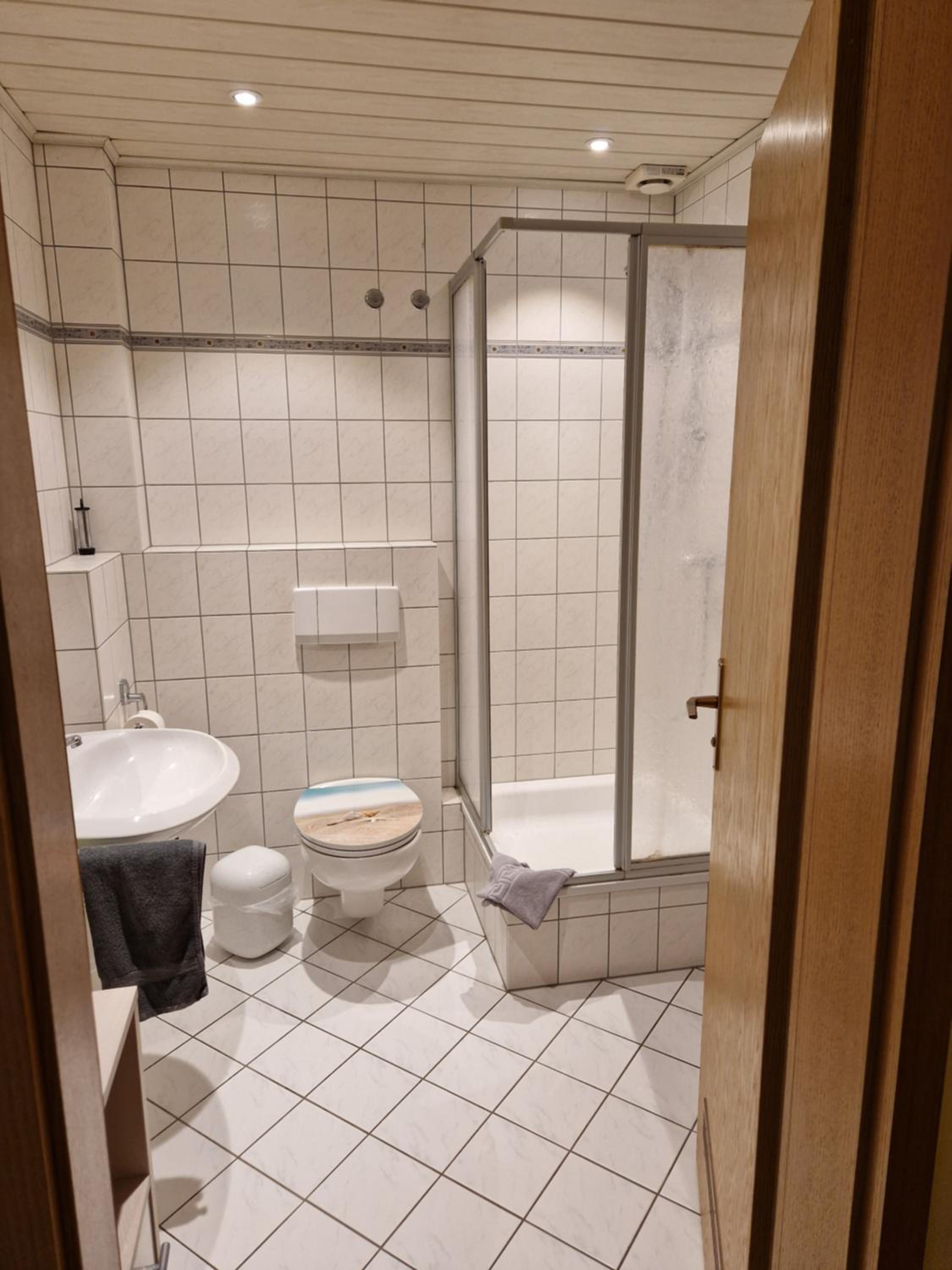 Budget Double Room photo 3