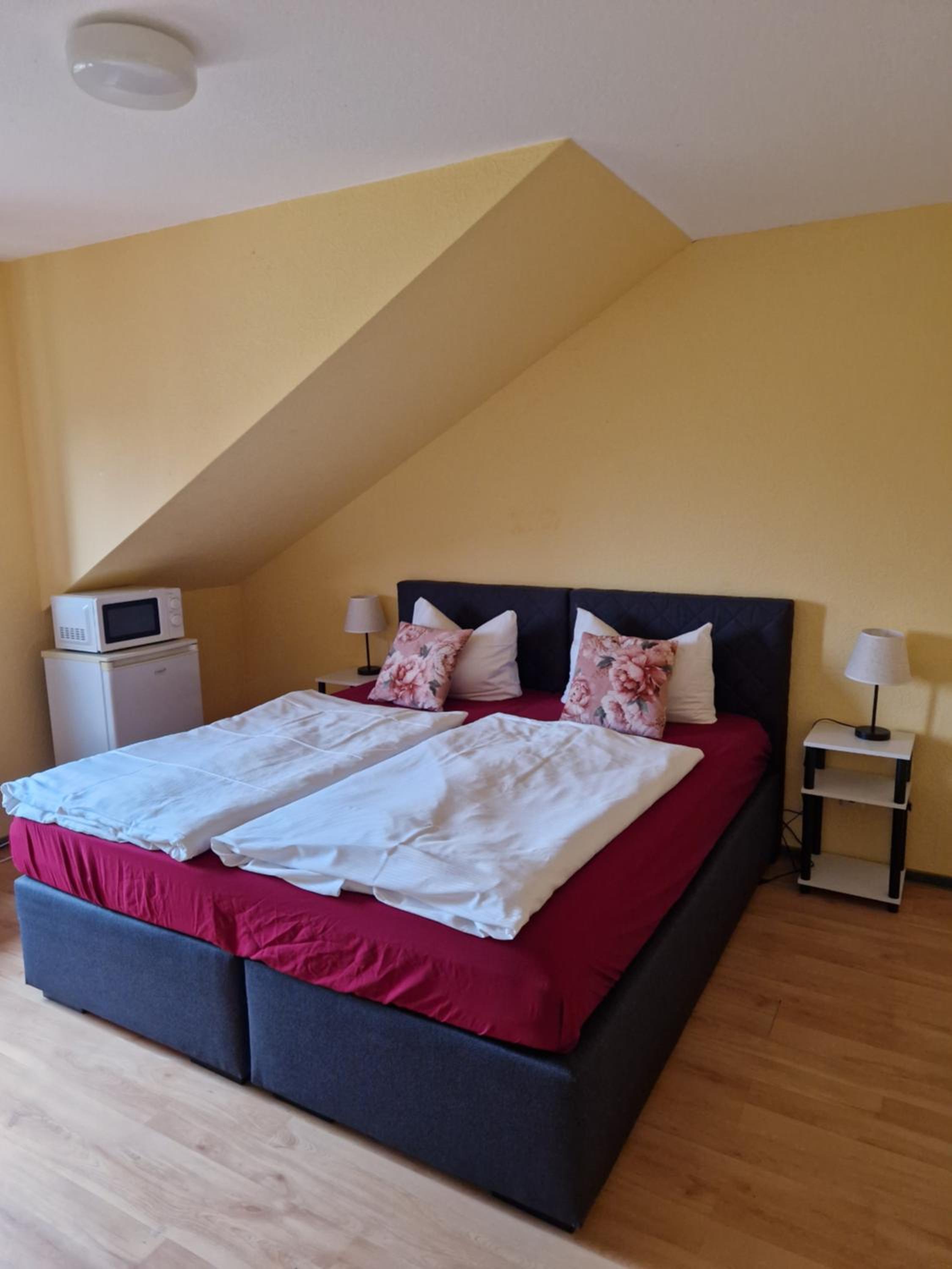 Budget Double or Twin Room photo 3
