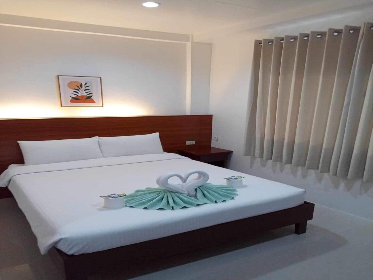 Double Room with Private Bathroom - Photo 4