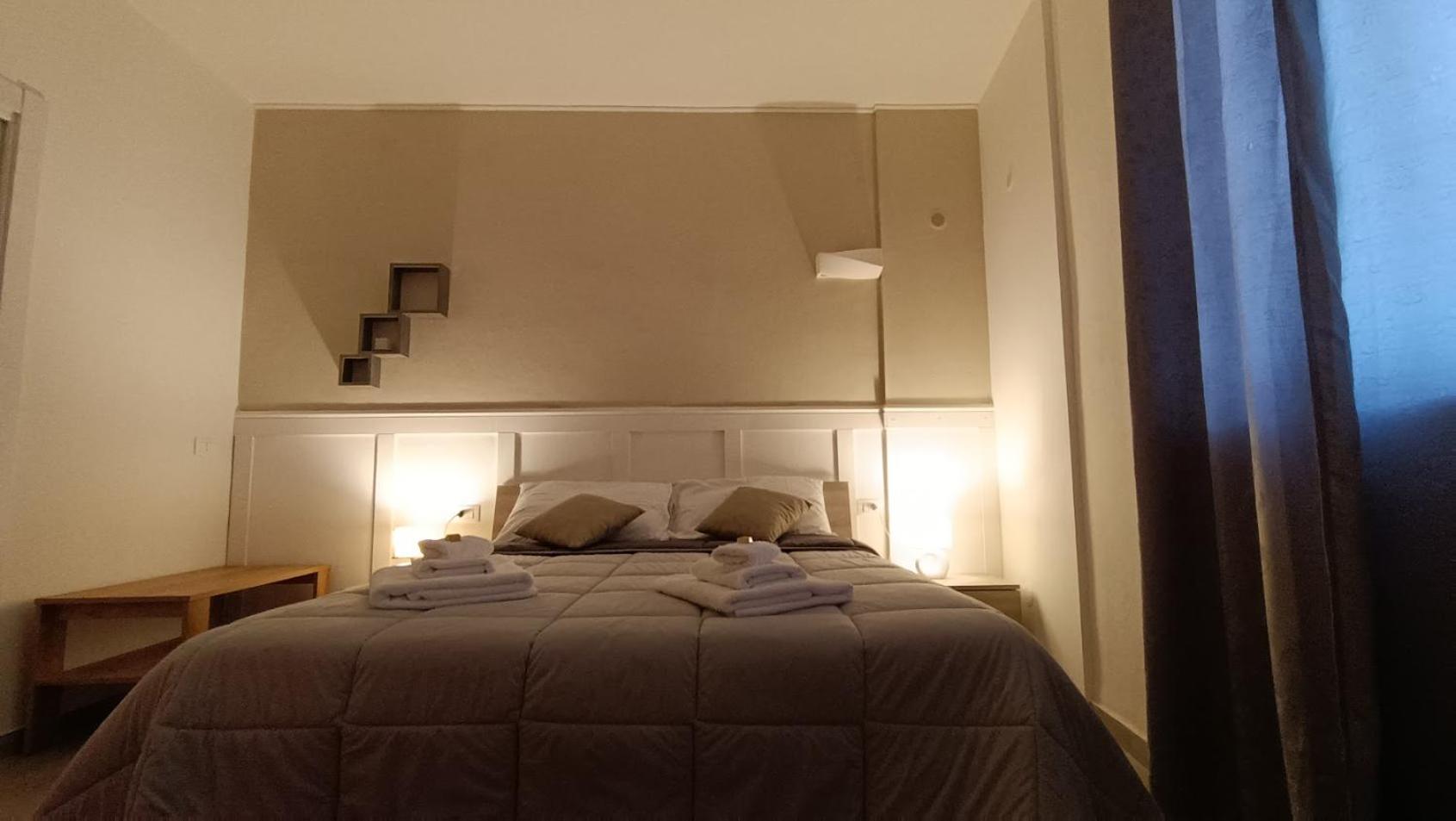 Deluxe Room (2 Adults + 1 Child) photo 2